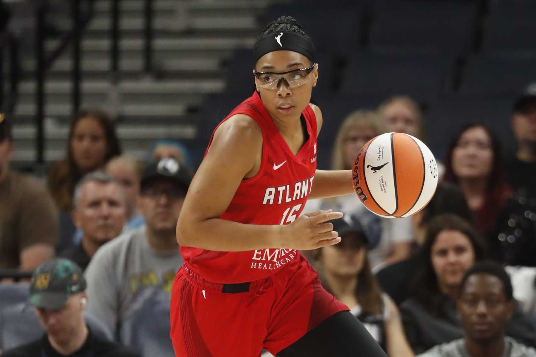 MINNEAPOLIS, MN - July 17: Allisha Gray #15 of the Atlanta Dream dribbles the ball during the game against the Minnesota Lynx on July 17, 2024 at Target Center in Minneapolis, Minnesota. NOTE TO USER: User expressly acknowledges and agrees that, by downloading and or using this Photograph, user is consenting to the terms and conditions of the Getty Images License Agreement. Mandatory Copyright Notice: Copyright 2024 NBAE (Photo by Bruce Kluckhohn/NBAE via Getty Images)