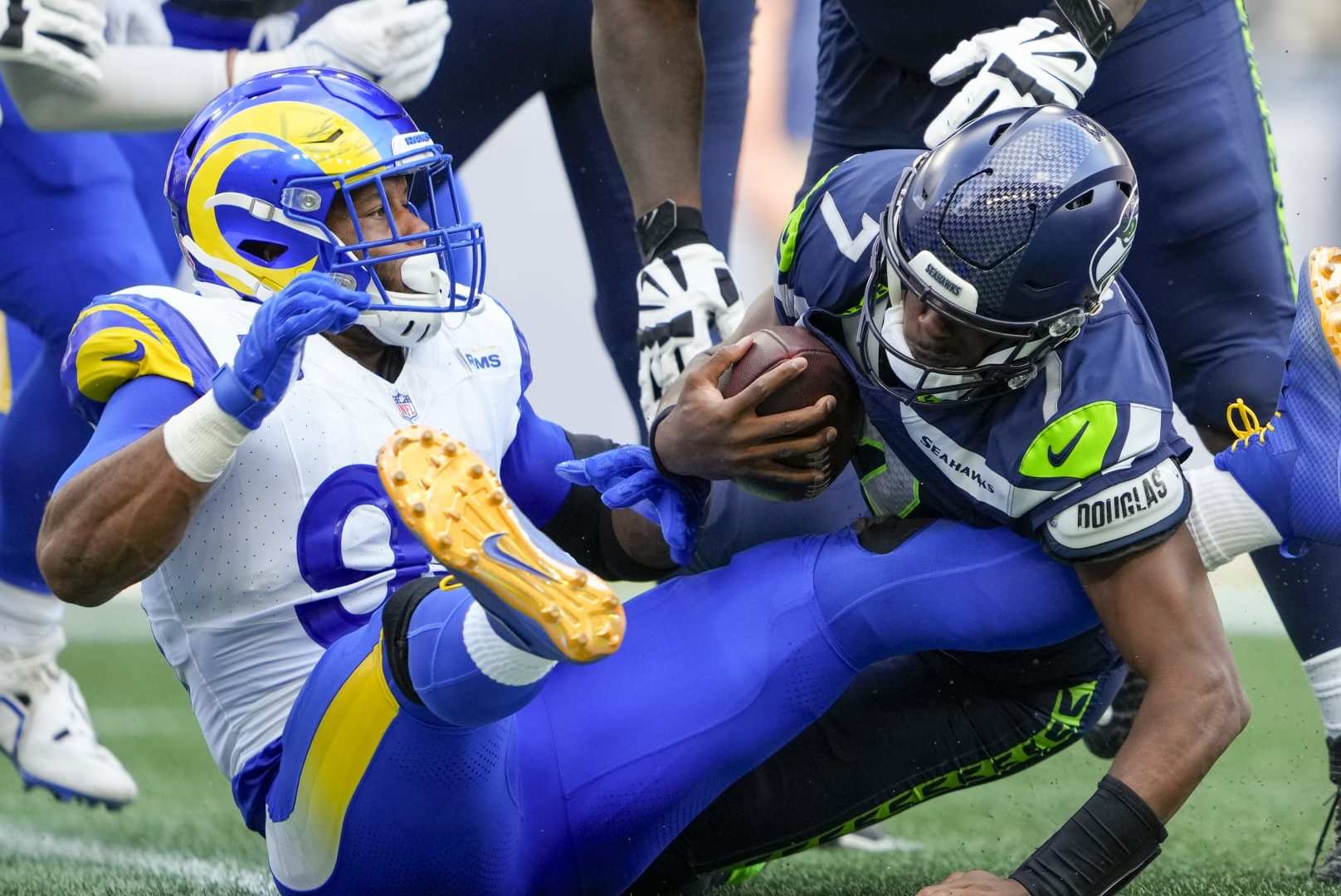 Seattle Seahawks must keep Aaron Donald under control to defeat