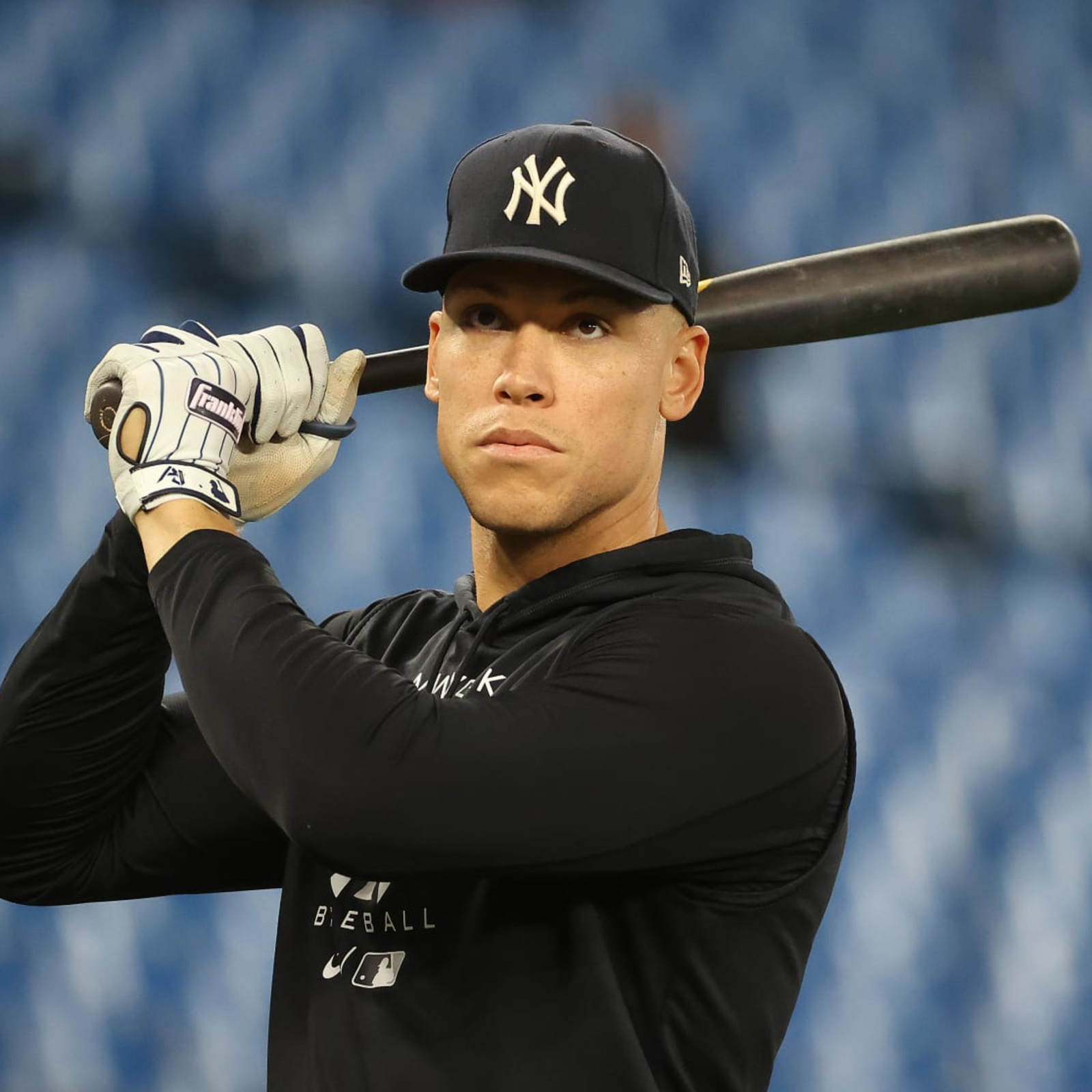 Aaron Judge, Yankees Reportedly Agree to 9-Year, $360M Contract amid Giants  Rumors, News, Scores, Highlights, Stats, and Rumors