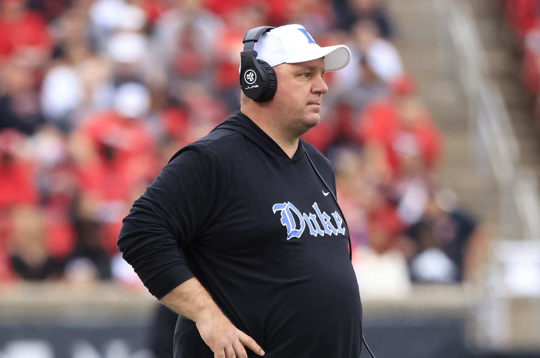 LOUISVILLE, KENTUCKY - OCTOBER 28: Head coach Mike Elko of the Duke Blue Devils reacts in the game against the Louisville Cardinals at Cardinal Stadium on October 28, 2023 in Louisville, Kentucky. (Photo by Justin Casterline/Getty Images)