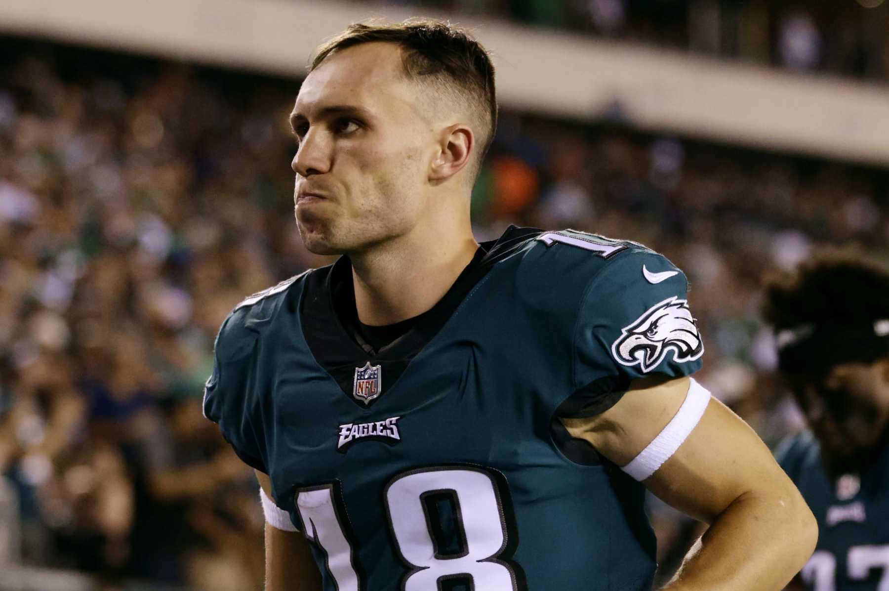 EAGLES PR BRITAIN COVEY DENIED ACCESS TO PLAYERS LOT - SPORTS BASH
