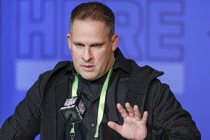 Raiders' Josh McDaniels Creating Culture That Isn't 'Patriot Way,' Duron Harmon Says 