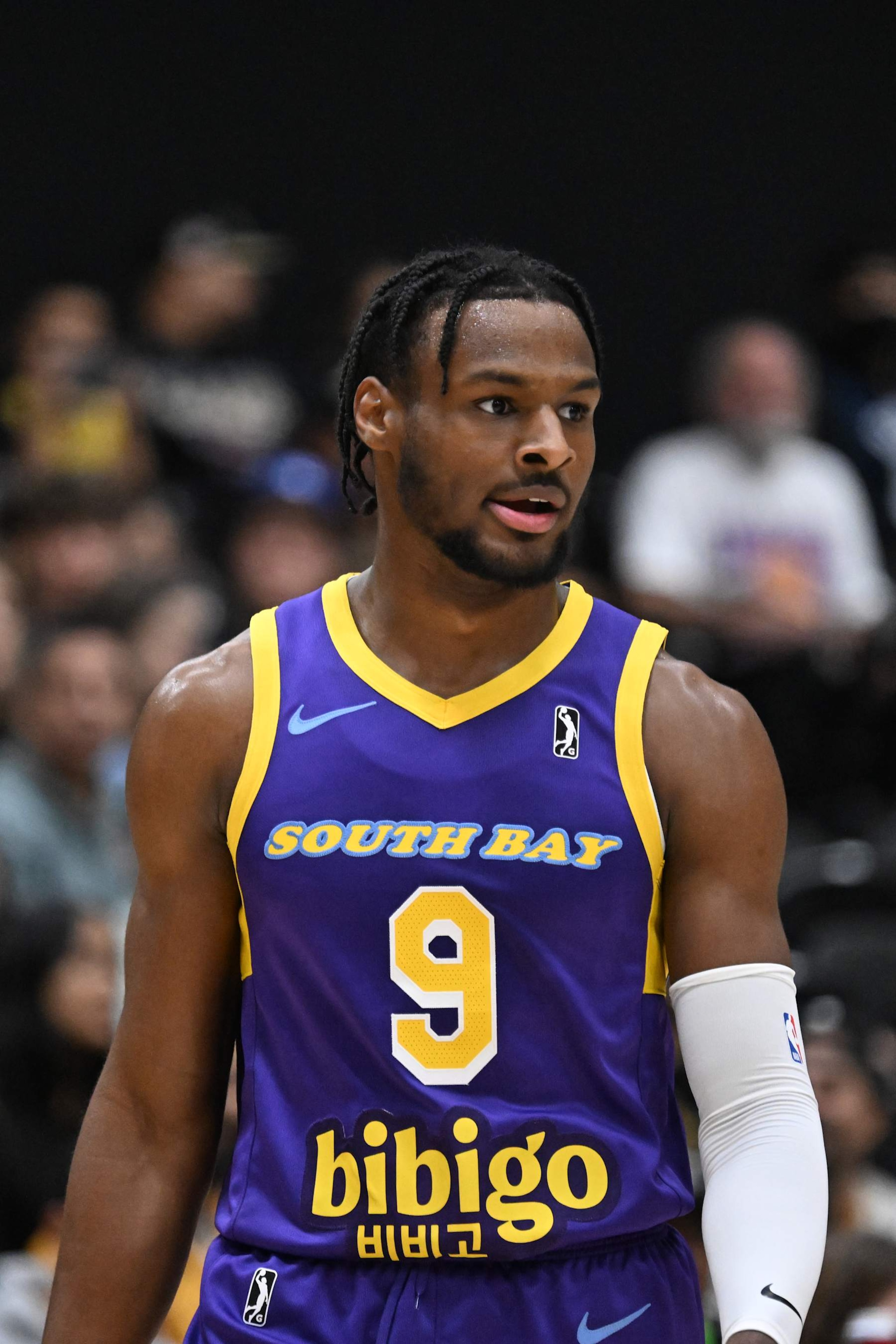EL SEGUNDO, CA - NOVEMBER 9: Bronny James #9 of the South Bay Lakers looks on during the game against the Salt Lake City Stars on November 9, 2024 at UCLA Health Training Center in El Segundo, California. NOTE TO USER: User expressly acknowledges and agrees that, by downloading and/or using this Photograph, user is consenting to the terms and conditions of the Getty Images License Agreement. Mandatory Copyright Notice: Copyright 2024 NBAE (Photo by Adam Pantozzi/NBAE via Getty Images)