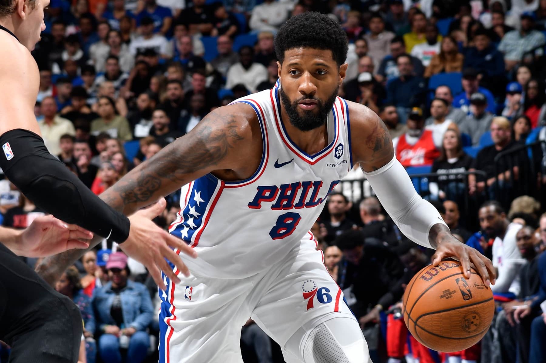 ORLANDO, FL - NOVEMBER 15: Paul George #8 of the Philadelphia 76ers dribbles the ball during the game against the Orlando Magic during the Emirates NBA Cup game on  November 15, 2024 at Kia Center in Orlando, Florida. NOTE TO USER: User expressly acknowledges and agrees that, by downloading and or using this photograph, User is consenting to the terms and conditions of the Getty Images License Agreement. Mandatory Copyright Notice: Copyright 2024 NBAE (Photo by Fernando Medina/NBAE via Getty Images)