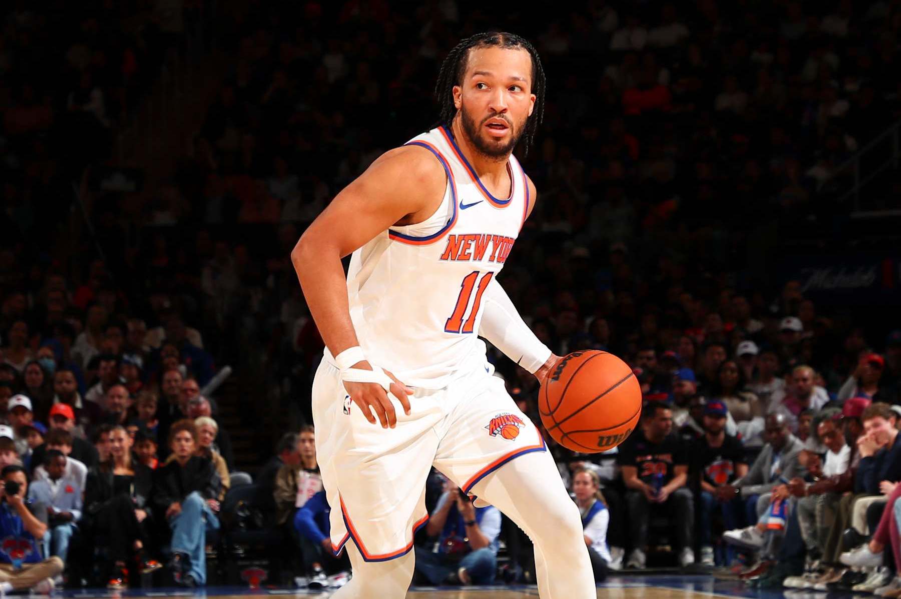 NEW YORK, NY - OCTOBER 13: Jalen Brunson #11 of the New York Knicks drives to the basket during the game on October 13, 2024 at Madison Square Garden in New York City, New York.  NOTE TO USER: User expressly acknowledges and agrees that, by downloading and or using this photograph, User is consenting to the terms and conditions of the Getty Images License Agreement. Mandatory Copyright Notice: Copyright 2024 NBAE  (Photo by David L. Nemec/NBAE via Getty Images)