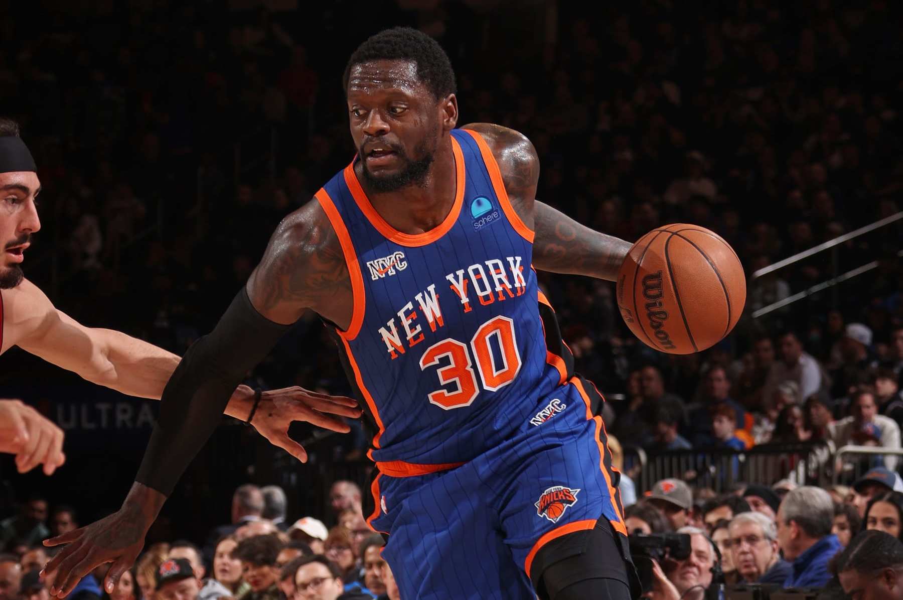 Knicks' Jalen Brunson avoids severe ankle sprain after scare vs. Grizzlies,  per report 