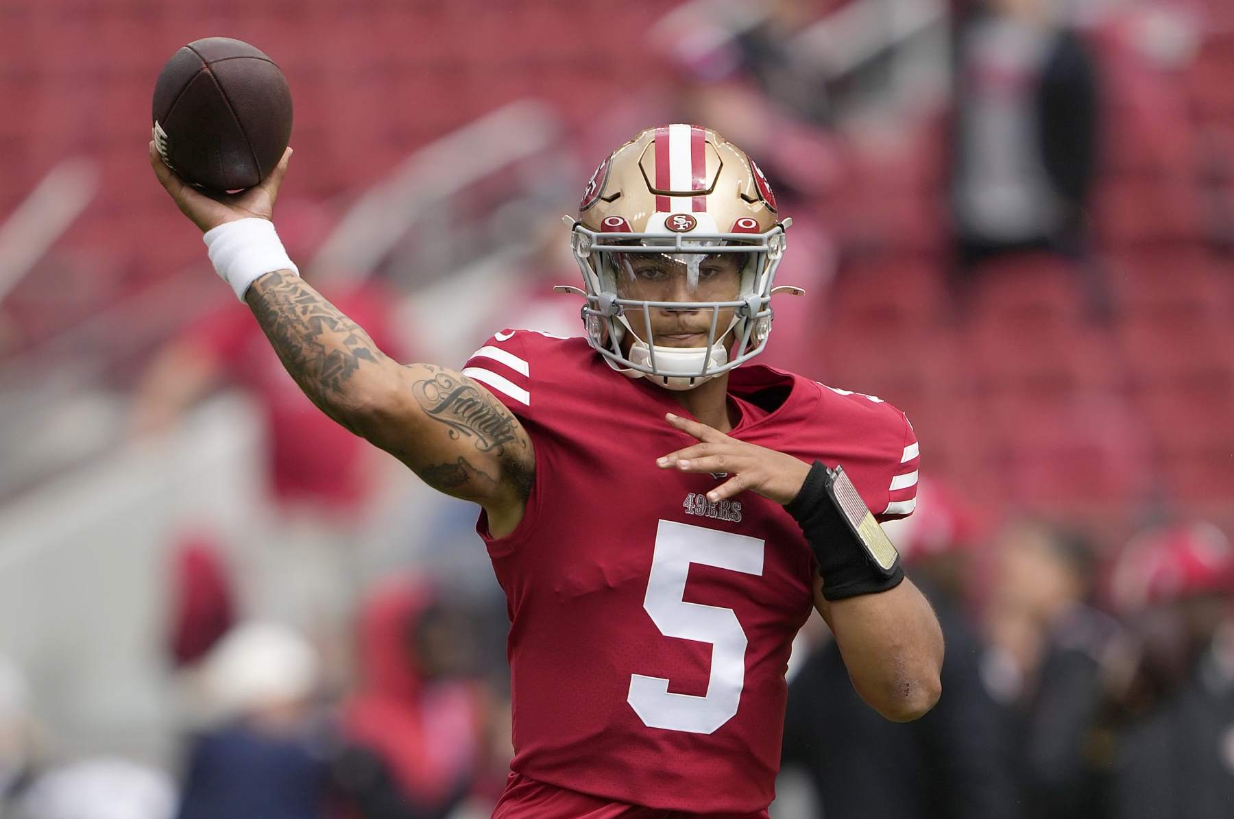 SANTA CLARA, CALIFORNIA - SEPTEMBER 18: Trey Lance #5 of the San Francisco 49ers warms up before the game against the Seattle Seahawks at Levi's Stadium on September 18, 2022 in Santa Clara, California. (Photo by Thearon W. Henderson/Getty Images) SANTA CLARA, CALIFORNIA - SEPTEMBER 18: Trey Lance #5 of the San Francisco 49ers warms up before the game against the Seattle Seahawks at Levi's Stadium on September 18, 2022 in Santa Clara, California. (Photo by Thearon W. Henderson/Getty Images)