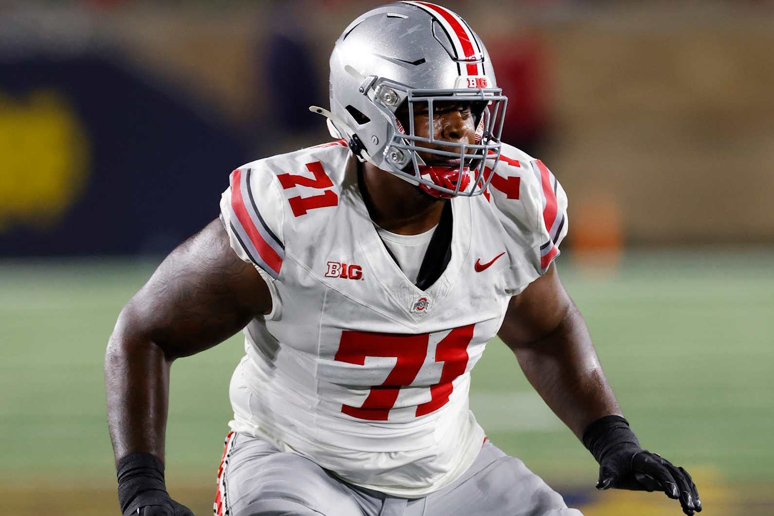 SOUTH BEND, IN - SEPTEMBER 23: Ohio State Buckeyes offensive lineman Josh Simmons (71) blocks during a college football game against the Notre Dame Fighting Irish on September 23, 2023 at Notre Dame Stadium in South Bend, Indiana. (Photo by Joe Robbins/Icon Sportswire via Getty Images)