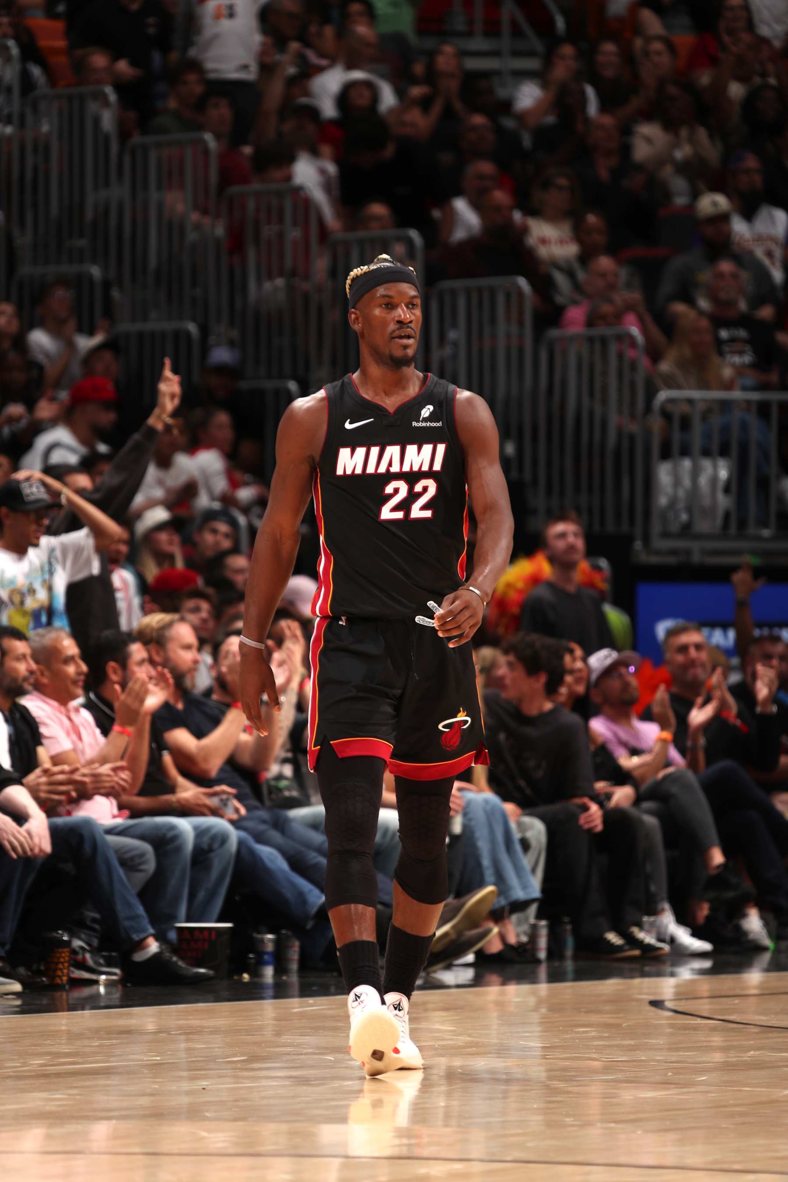 MIAMI, FL - NOVEMBER 4: Jimmy Butler #22 of the Miami Heat during the game against the Sacramento Kings  during a regular season game on November 4, 2024 at Kaseya Center in Miami, Florida. NOTE TO USER: User expressly acknowledges and agrees that, by downloading and or using this Photograph, user is consenting to the terms and conditions of the Getty Images License Agreement. Mandatory Copyright Notice: Copyright 2024 NBAE (Photo by Issac Baldizon/NBAE via Getty Images)
