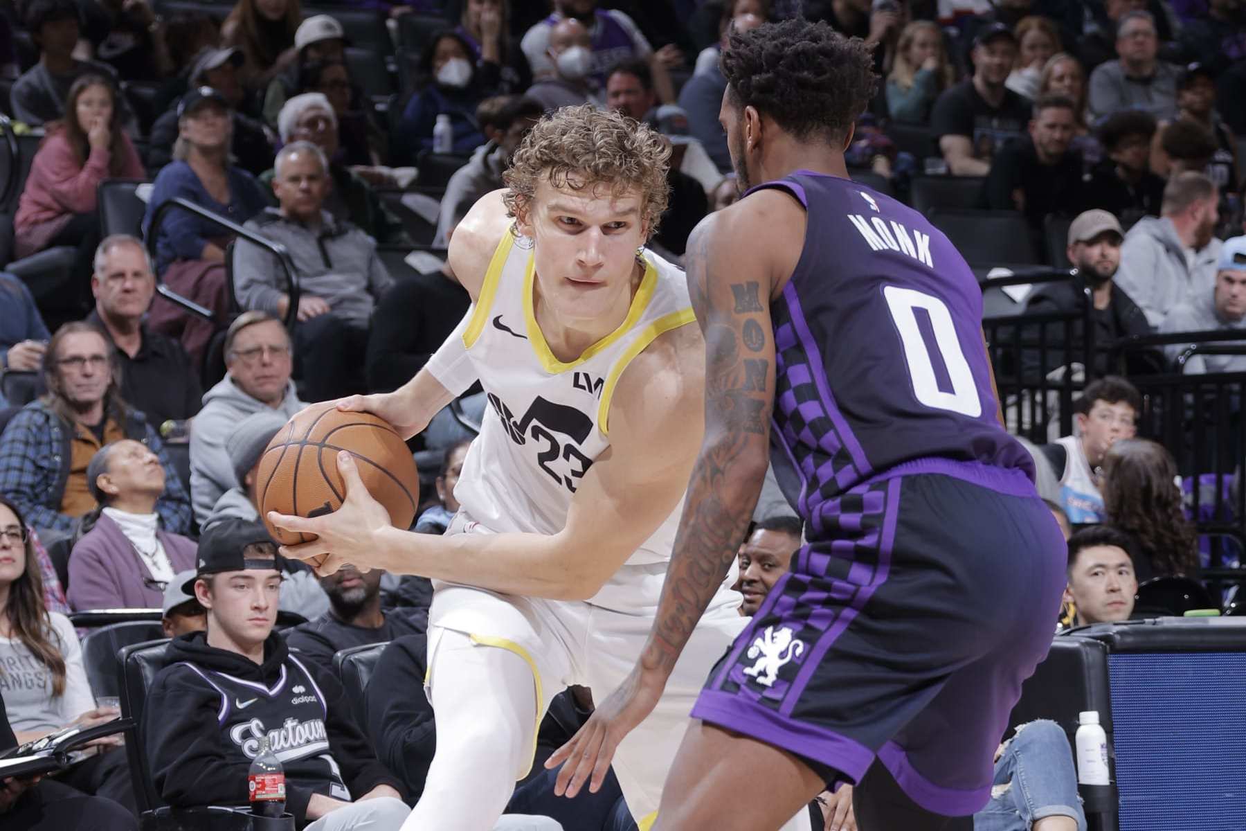 Lauri Markkanen Trade Rumors: Kings 'Were Close to a Deal' amid Warriors,  Spurs Buzz | News, Scores, Highlights, Stats, and Rumors | Bleacher Report