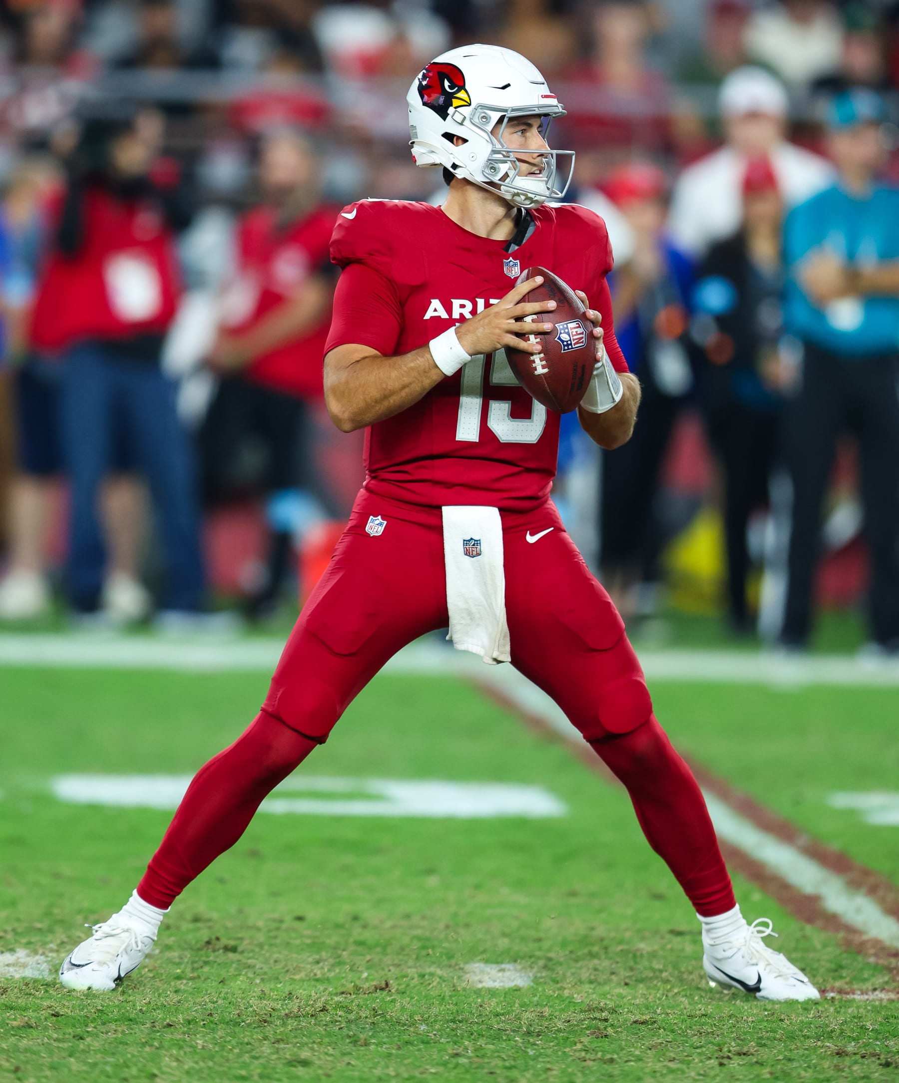 GLENDALE, ARIZONA - AUGUST 10: Clayton Tune #15 of the Arizona Cardinals drops back to pass during the third quarter of a preseason football game against the New Orleans Saints at State Farm Stadium on August 10, 2024 in Glendale, Arizona. (Photo by Mike Christy/Getty Images)