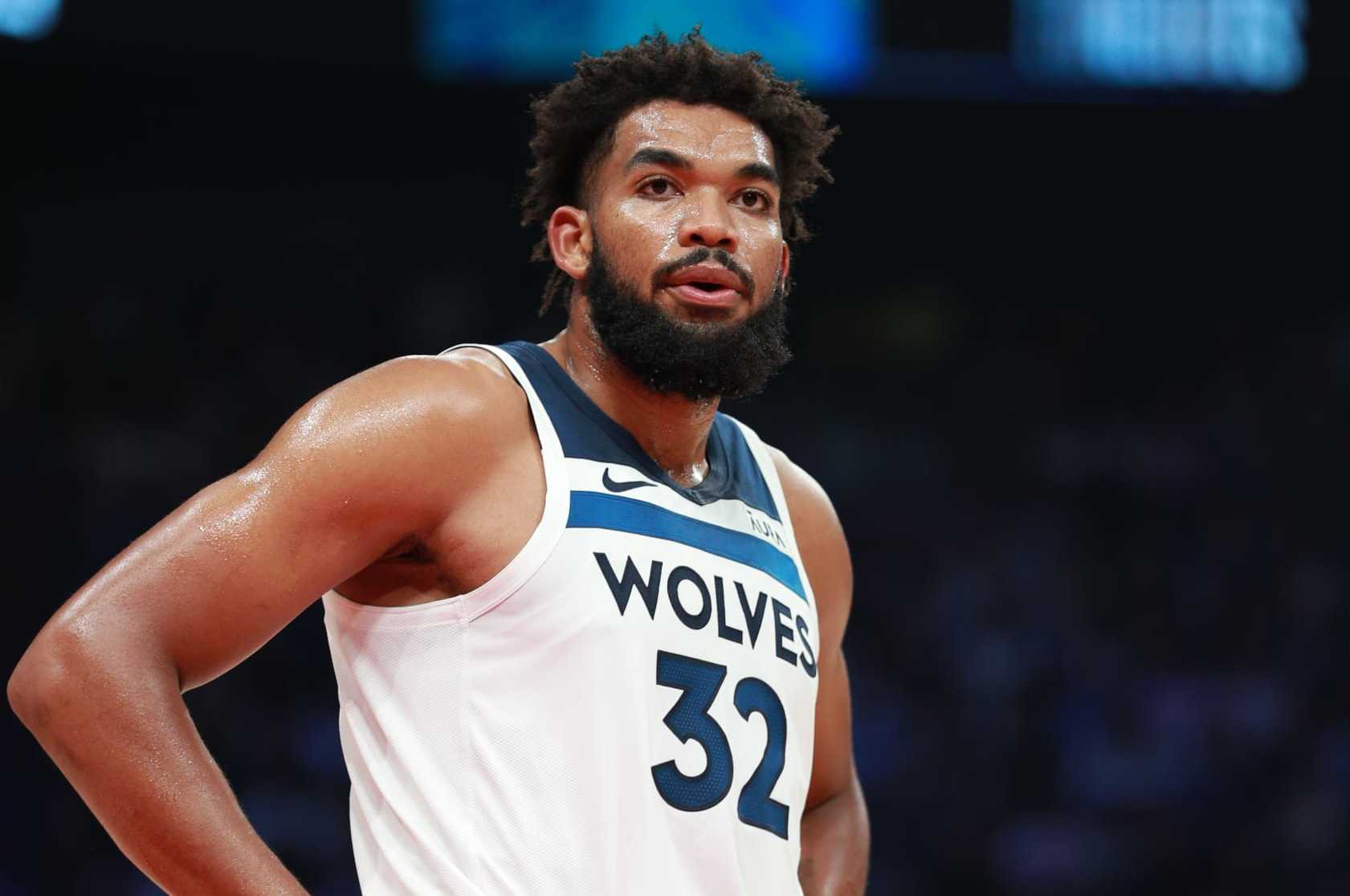 NBA: Analyzing Wolves Guard Mike Conley's Best Possessions Against the  Mavericks - Canis Hoopus