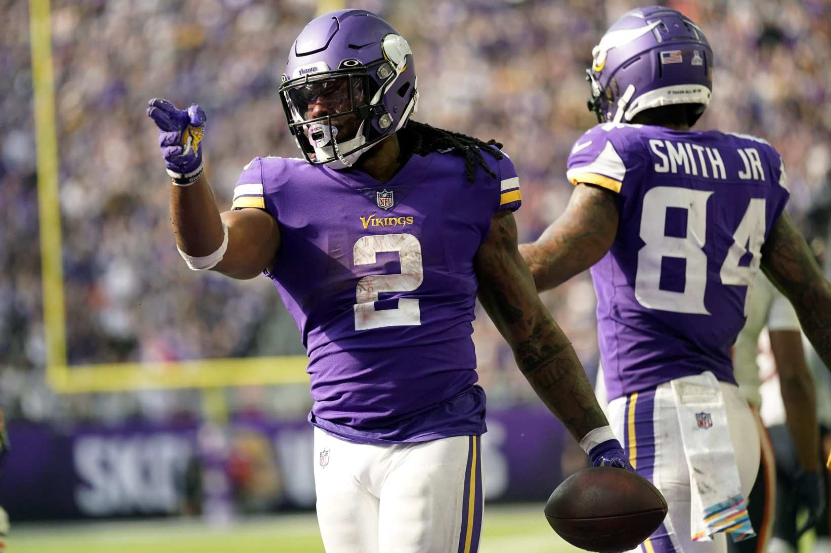 POLL: Predict Vikings' win-loss record for 2022 NFL season