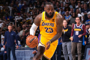 Photo: Lakers' LeBron James Teases Upcoming Nike LeBron 22 Sneaker After Wear Test 