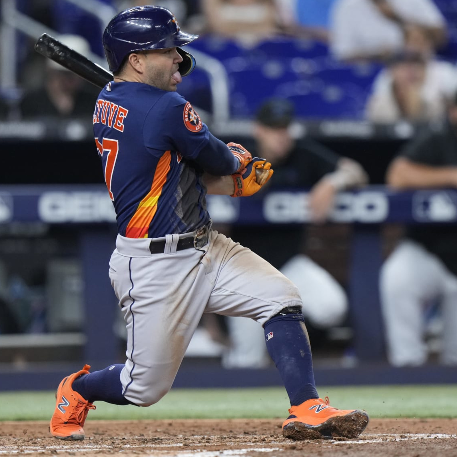 Astros' Jose Altuve leaves shortly after getting hit by pitch - NBC Sports