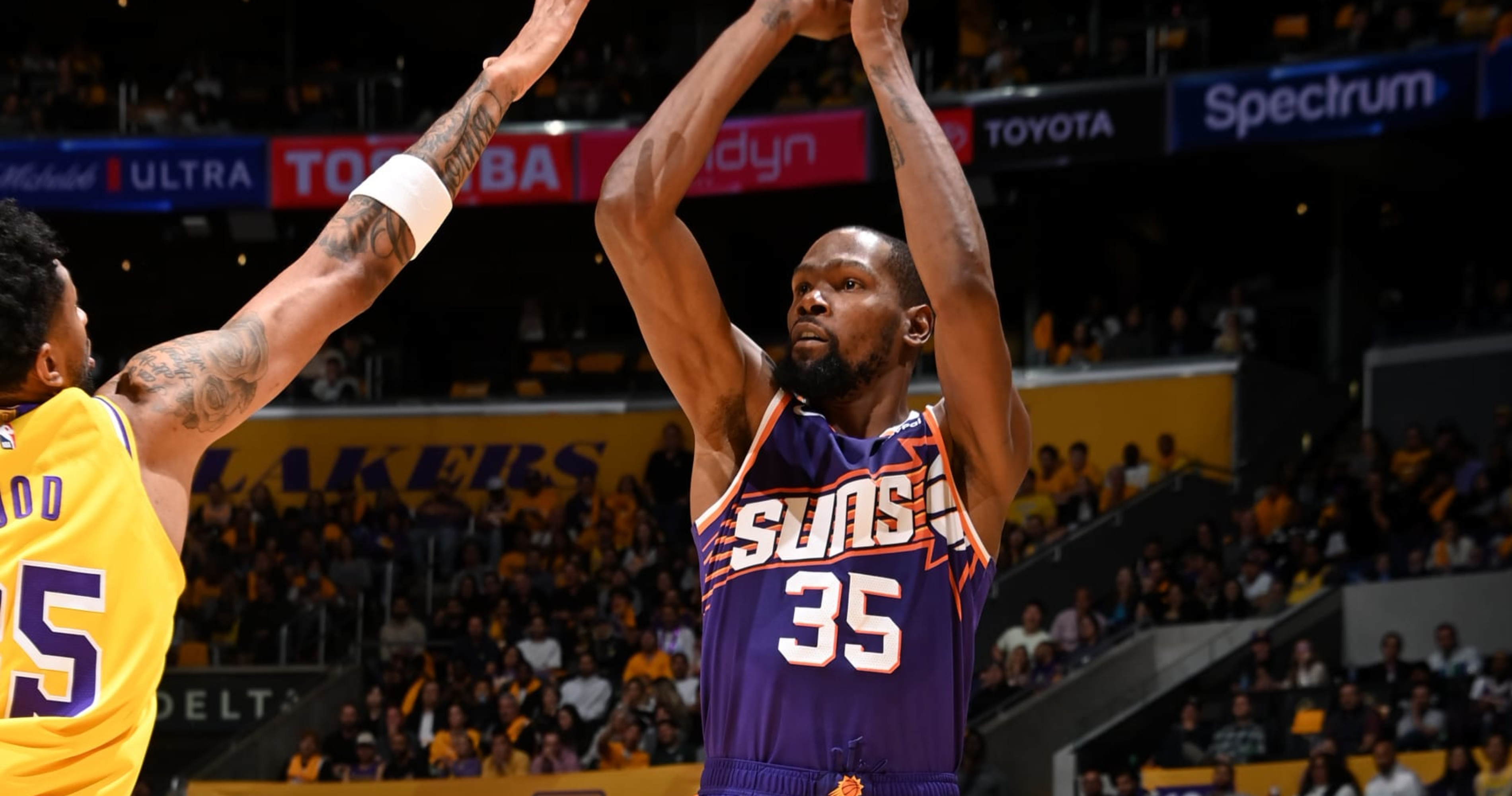 Kevin Durant Wows NBA Fans Despite Suns Loss vs. LeBron, Lakers Without Booker, Beal