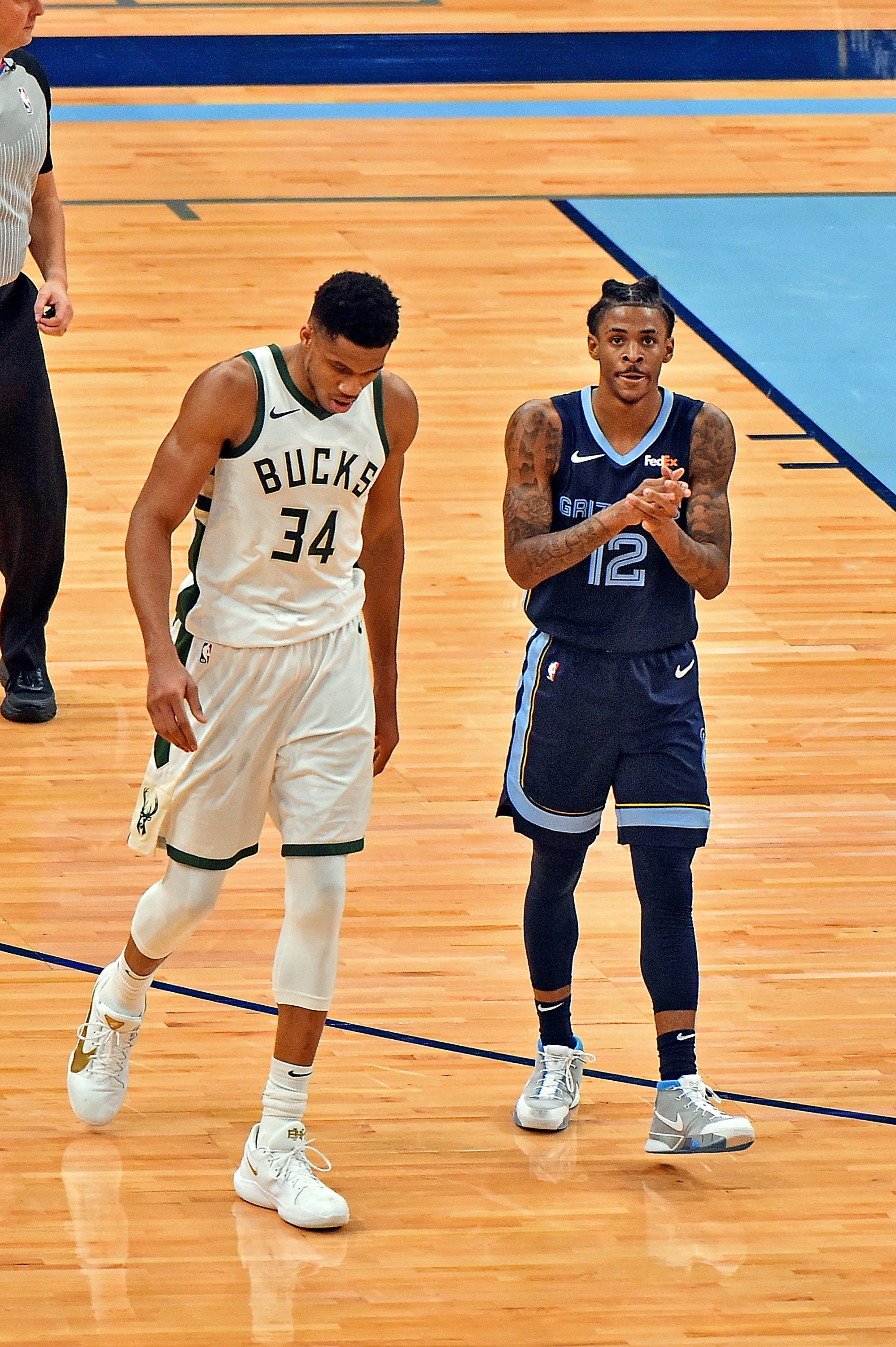 Ja Morant returns from knee injury, Grizzlies rout Pelicans