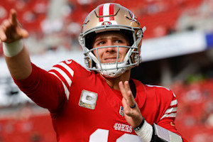 49ers' Brock Purdy Has Nerve Issue in Elbow; Status TBD vs. Cardinals amid Injury