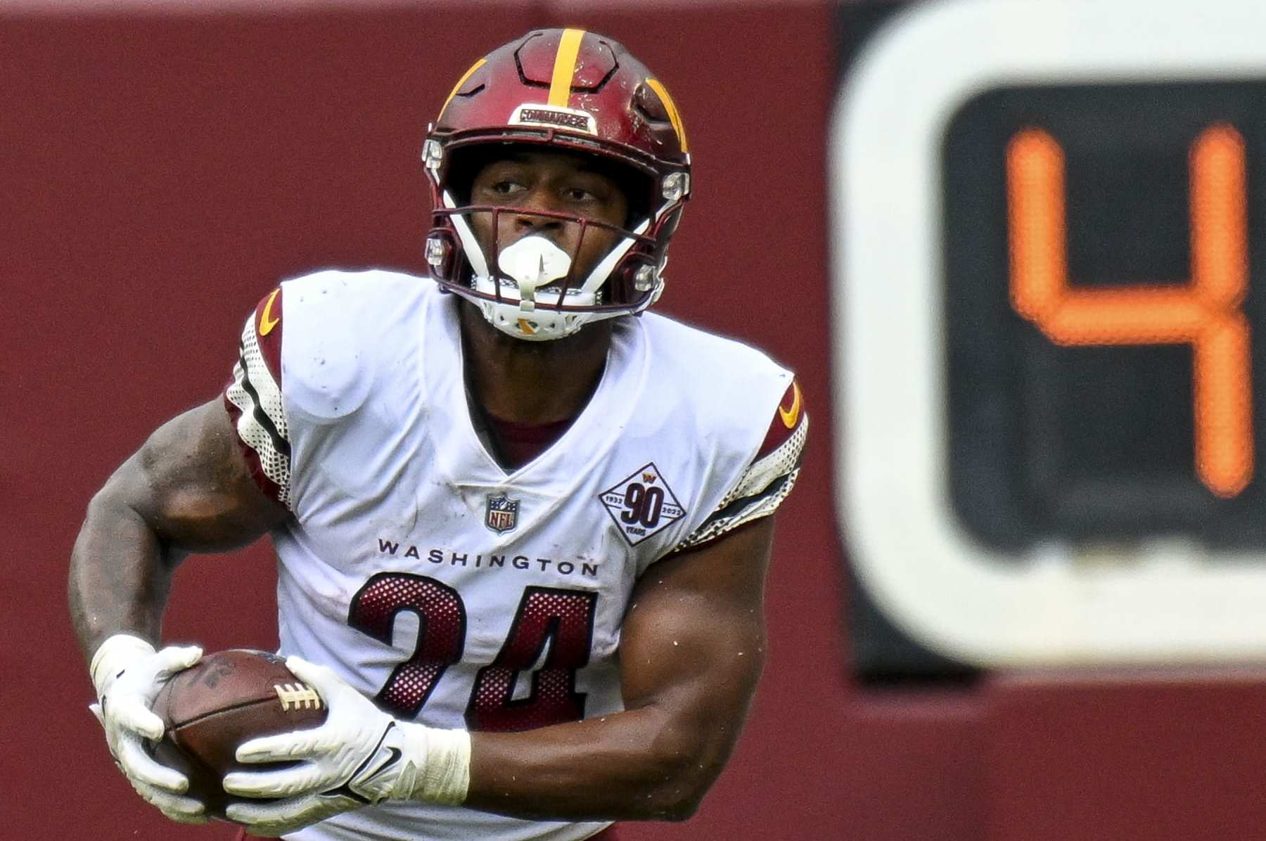 Antonio Gibson: Should I Trade or Should I Hold? - Dynasty Nerds