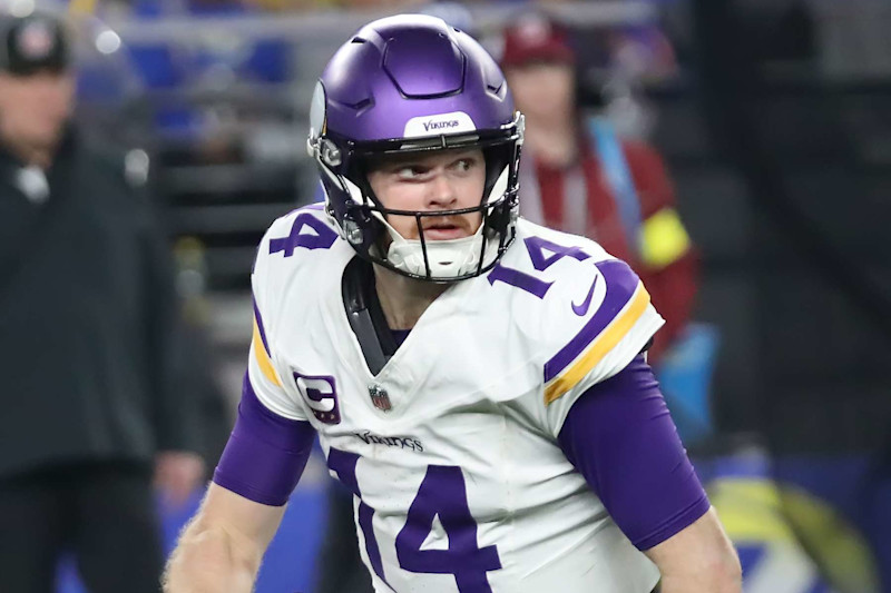 NFL Rumors: Teams 'Scared' of Sam Darnold Contract After 'Poor Play' in  Final Losses | News, Scores, Highlights, Stats, and Rumors | Bleacher Report