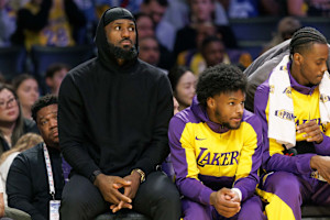LeBron James Excused from Lakers' Practice for Personal Reasons, JJ Redick Says