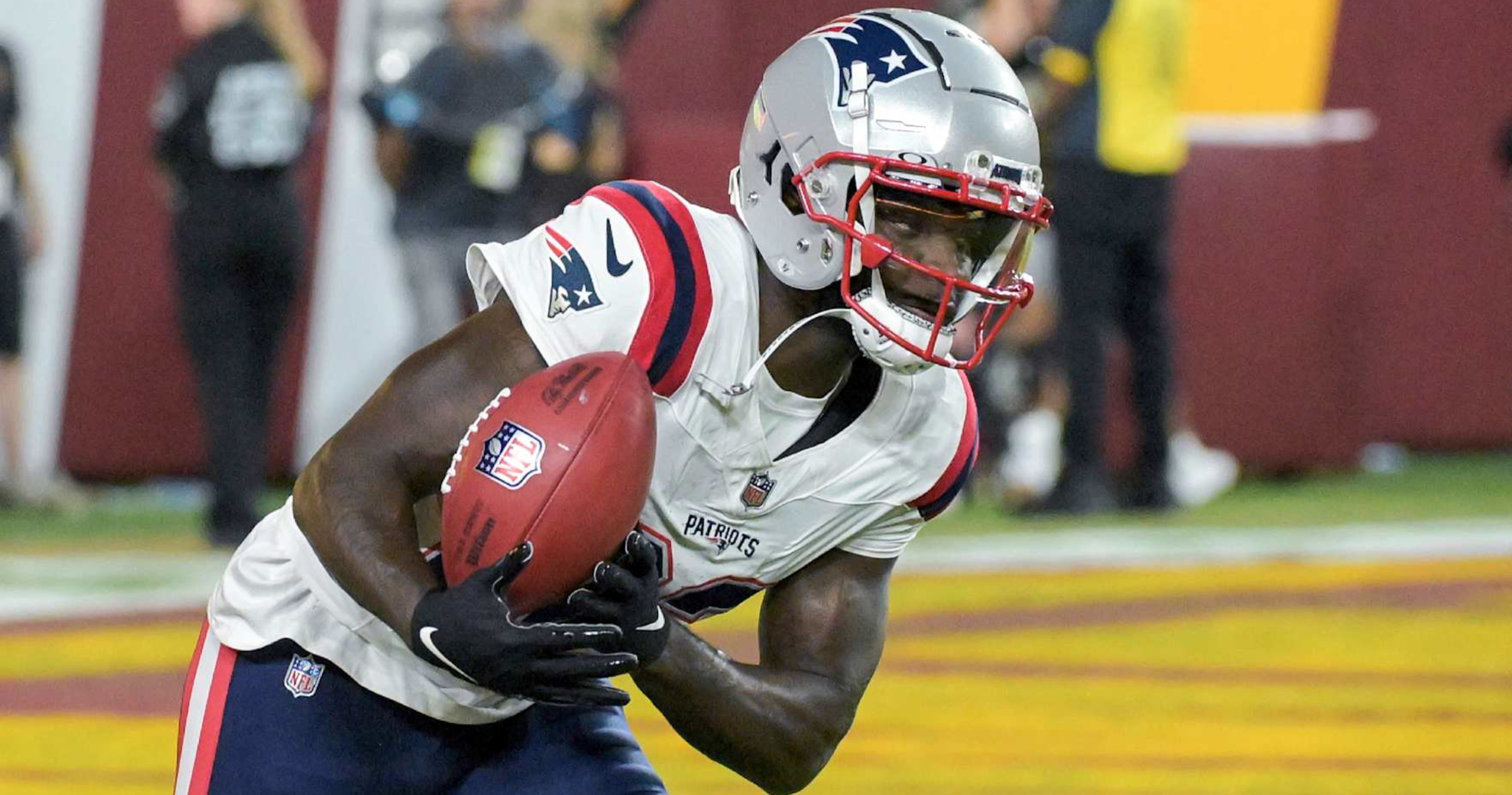 NFL Rumors Jalen Reagor Signs Chargers Contract; Released by Patriots