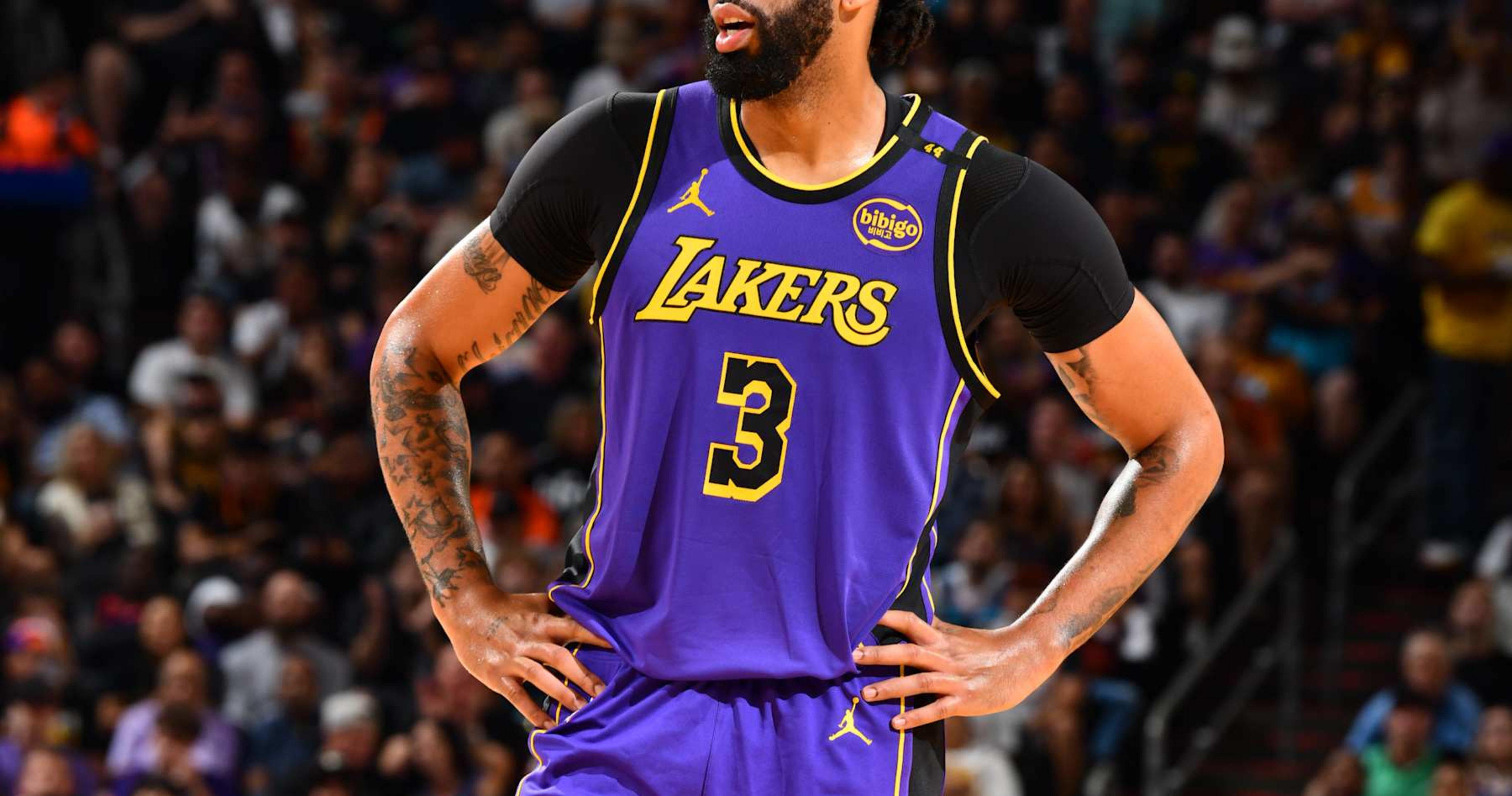 Anthony Davis is Key to Lakers’ Path to NBA Title After Strong Start to NBA Season