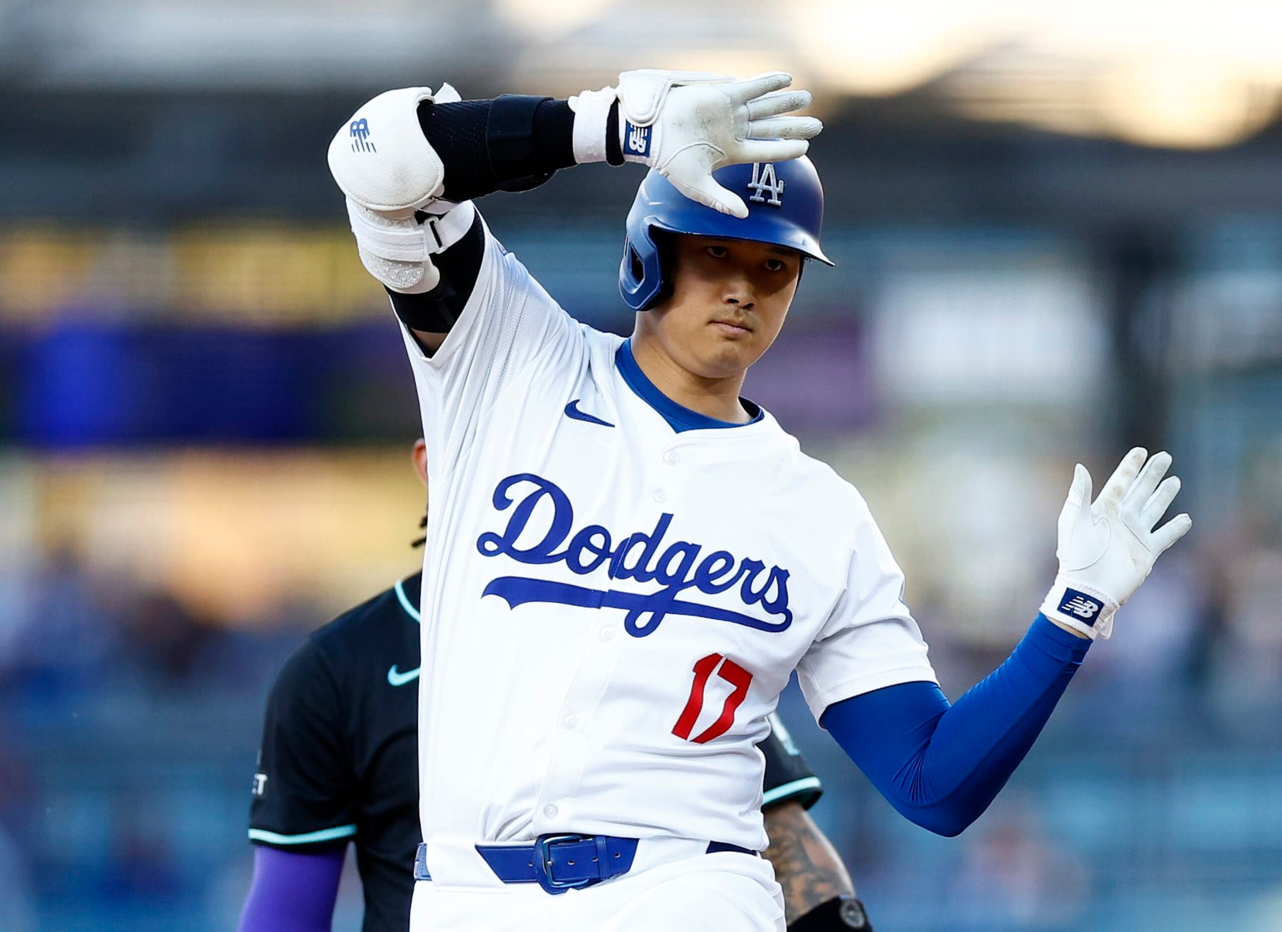 LOS ANGELES, CALIFORNIA - JULY 02: Shohei Ohtani #17 of the Los Angeles Dodgers celebrates after hitting a double against the Arizona Diamondbacks in the first inning at Dodger Stadium on July 02, 2024 in Los Angeles, California. (Photo by Ronald Martinez/Getty Images) LOS ANGELES, CALIFORNIA - JULY 02: Shohei Ohtani #17 of the Los Angeles Dodgers celebrates after hitting a double against the Arizona Diamondbacks in the first inning at Dodger Stadium on July 02, 2024 in Los Angeles, California. (Photo by Ronald Martinez/Getty Images)