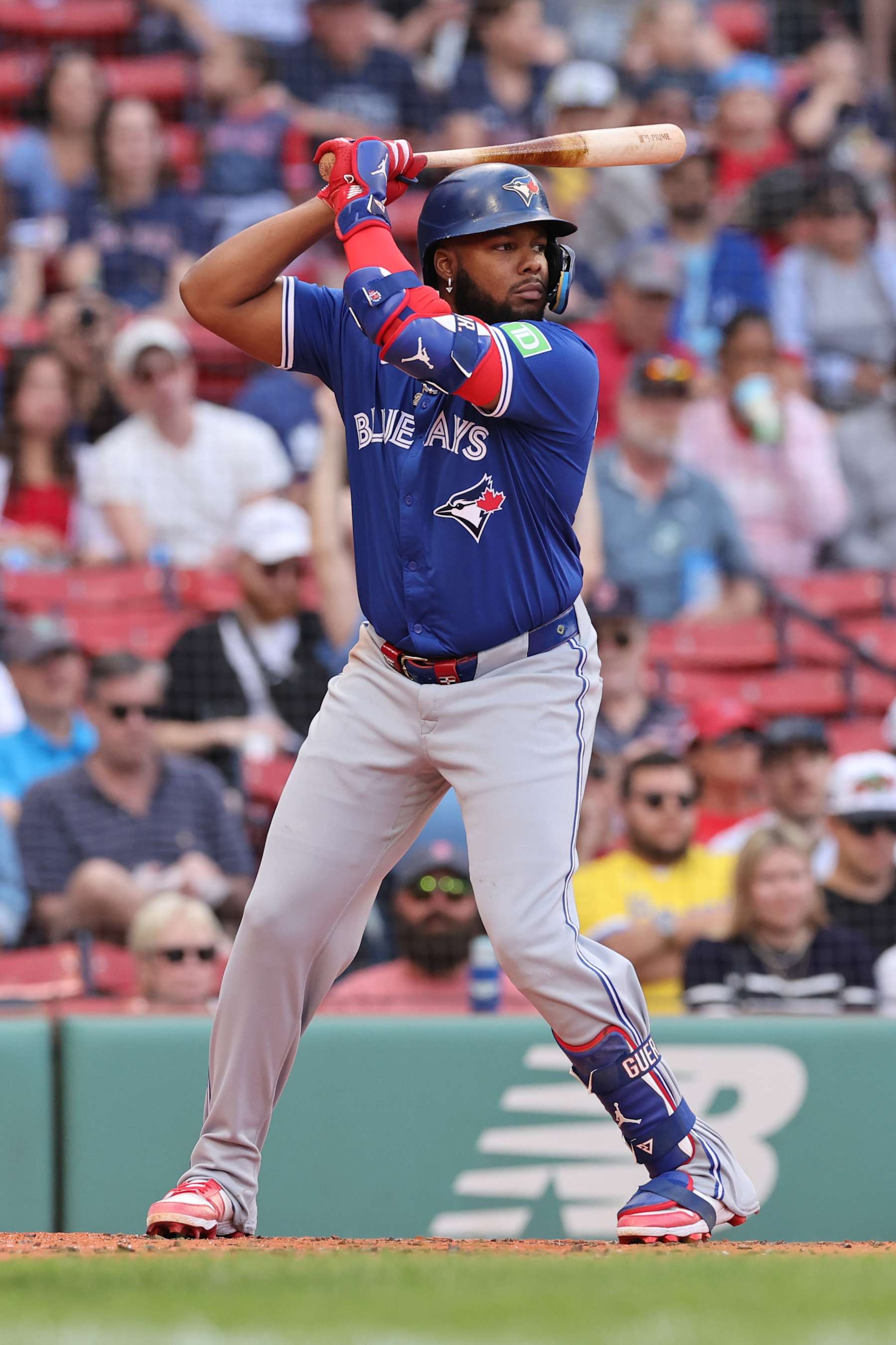 BOSTON, MASSACHUSETTS - AUGUST 26: Vladimir Guerrero Jr #27 of the Toronto Blue Jays at bat during the fourth inning against the Boston Red Sox during game one of a doubleheader at Fenway Park on August 26, 2024 in Boston, Massachusetts. This game is a continuation from June 26th (Photo by Paul Rutherford/Getty Images) BOSTON, MASSACHUSETTS - AUGUST 26: Vladimir Guerrero Jr #27 of the Toronto Blue Jays at bat during the fourth inning against the Boston Red Sox during game one of a doubleheader at Fenway Park on August 26, 2024 in Boston, Massachusetts. This game is a continuation from June 26th (Photo by Paul Rutherford/Getty Images)