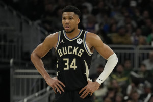 NBA Rumors: Giannis, Embiid, Booker Were Knicks' Dream Targets Before Bridges Trade