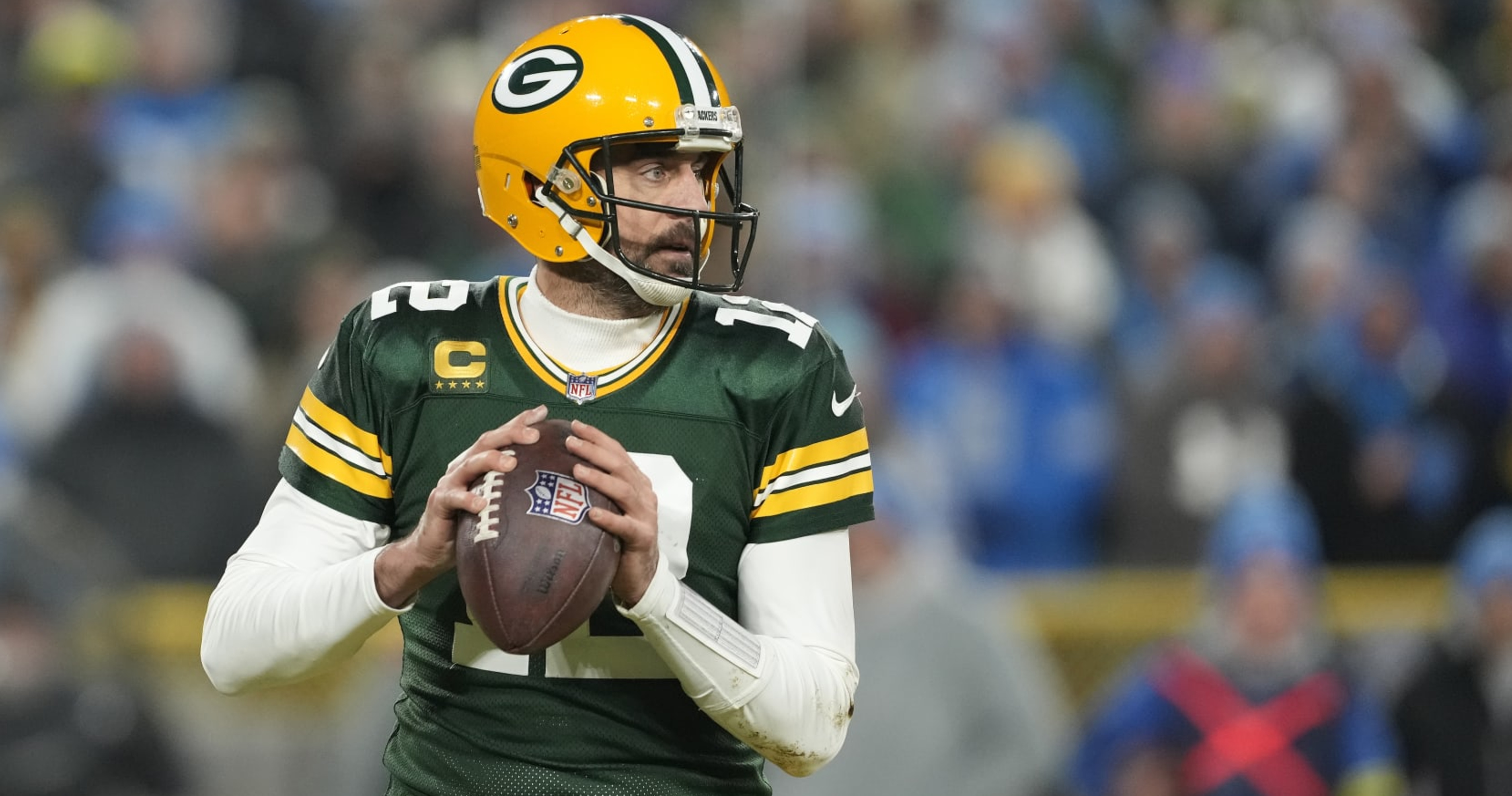 Packers' Aaron Rodgers to Go on 4-Day 'Darkness Retreat', Will Contemplate NFL Future thumbnail