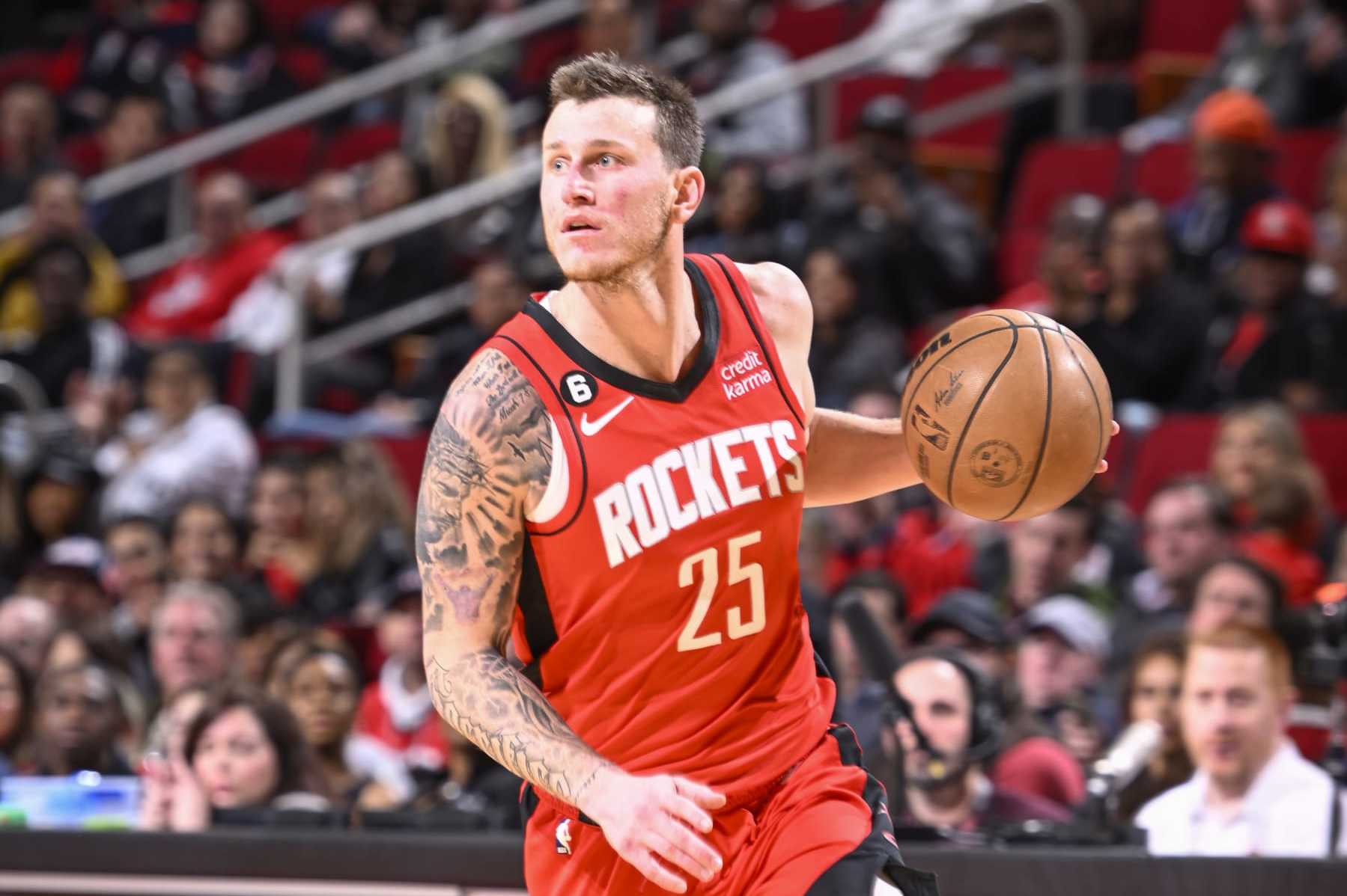 HOUSTON, TX - JANUARY 23: Garrison Mathews #25 of the Houston Rockets drives to the basket during the game against the Minnesota Timberwolves on January 23, 2023 at the Toyota Center in Houston, Texas. NOTE TO USER: User expressly acknowledges and agrees that, by downloading and or using this photograph, User is consenting to the terms and conditions of the Getty Images License Agreement. Mandatory Copyright Notice: Copyright 2023 NBAE (Photo by Logan Riely/NBAE via Getty Images) HOUSTON, TX - JANUARY 23: Garrison Mathews #25 of the Houston Rockets drives to the basket during the game against the Minnesota Timberwolves on January 23, 2023 at the Toyota Center in Houston, Texas. NOTE TO USER: User expressly acknowledges and agrees that, by downloading and or using this photograph, User is consenting to the terms and conditions of the Getty Images License Agreement. Mandatory Copyright Notice: Copyright 2023 NBAE (Photo by Logan Riely/NBAE via Getty Images)