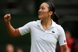 Serena Williams' 1st-Round Wimbledon Loss to Harmony Tan Stuns Twitter