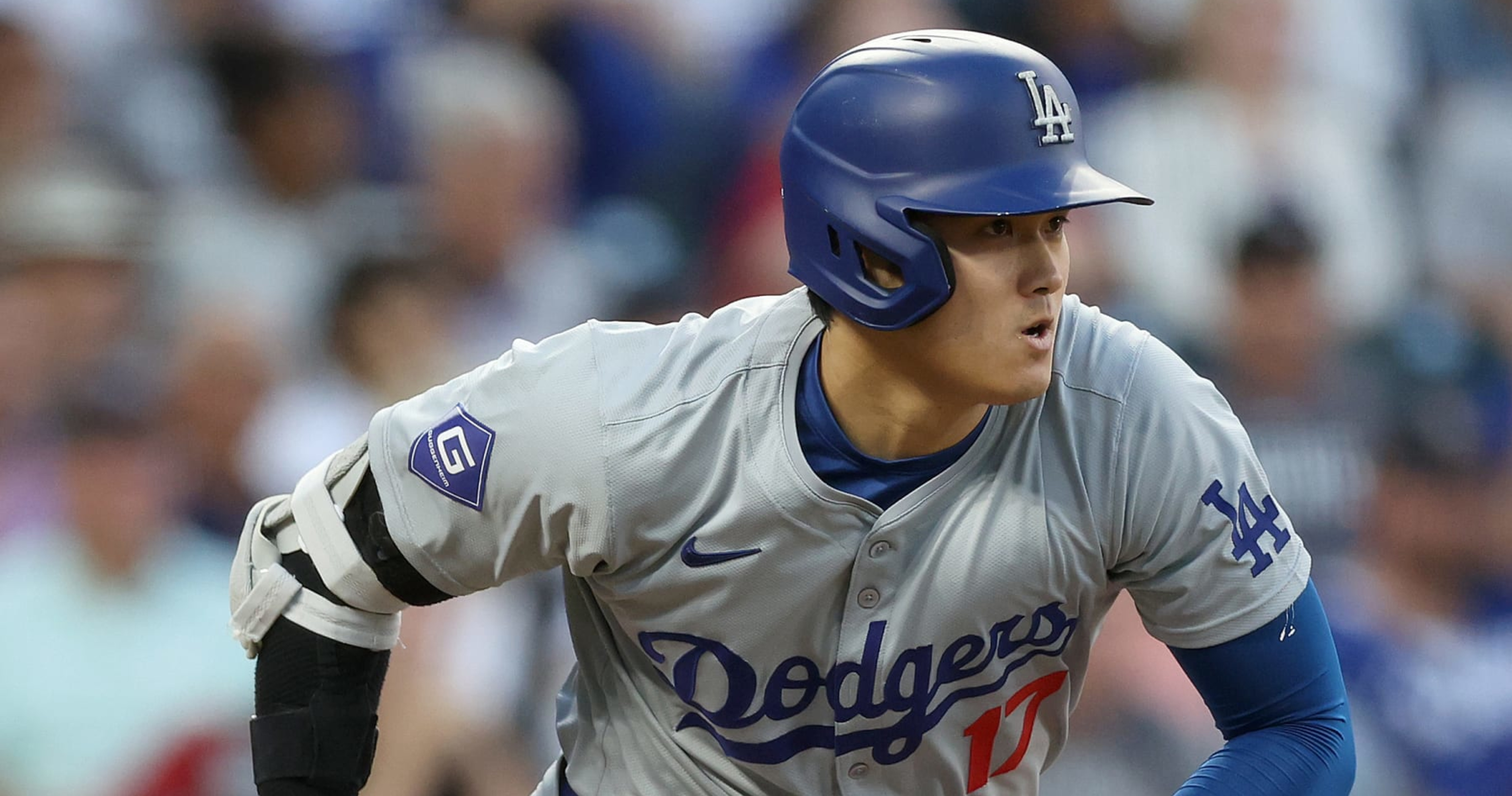 Baseball players with signature cleats online