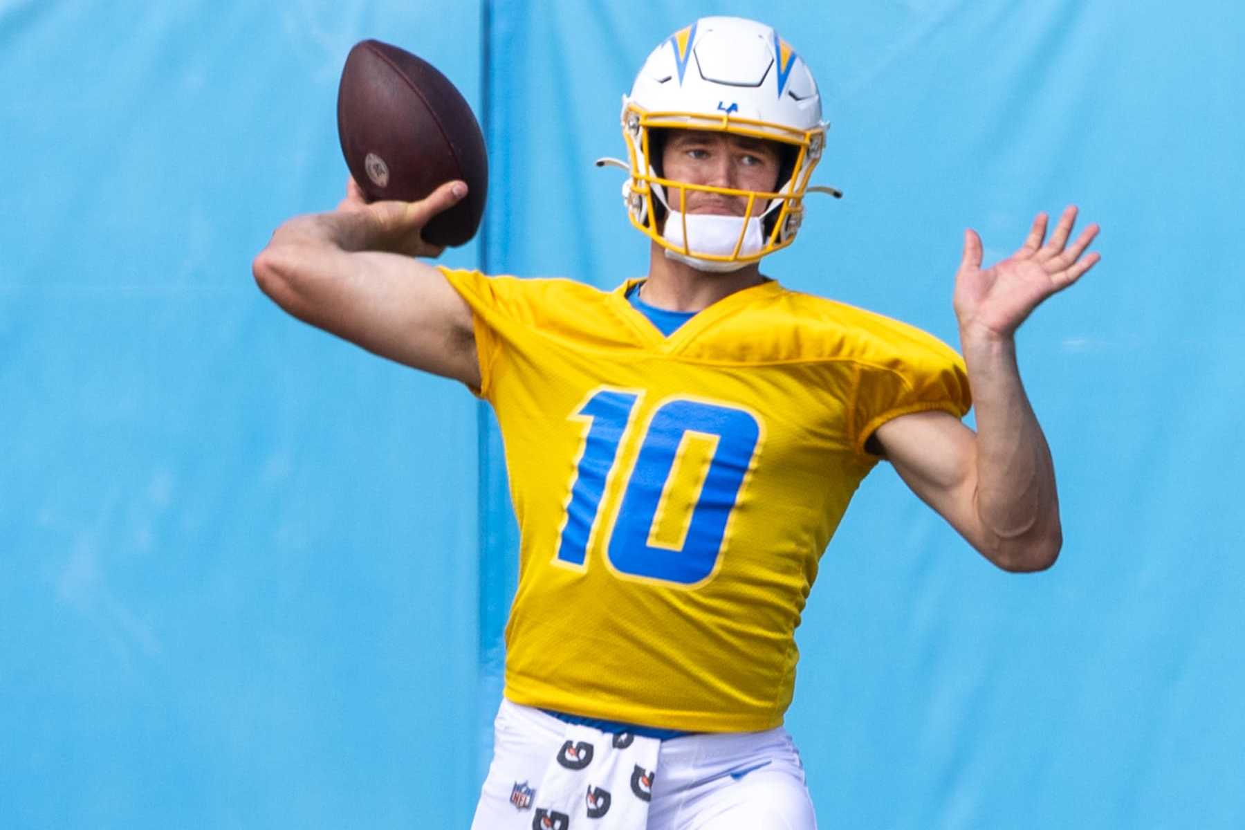 Costa Mesa, CA - June 13: Chargers quarterback Justin Herbert throws a pass during practice at the Chargers mini camp at Hoag Performance Center in Costa Mesa Thursday, June 13, 2024.  (Allen J. Schaben / Los Angeles Times via Getty Images)