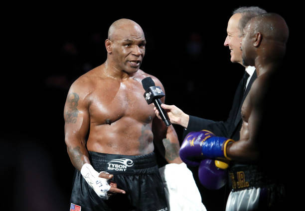 <p>Mike Tyson: Jake Paul Would Get Beat Up'Pretty Bad' at Floyd Mayweather Jr.. </p>Fight thumbnail