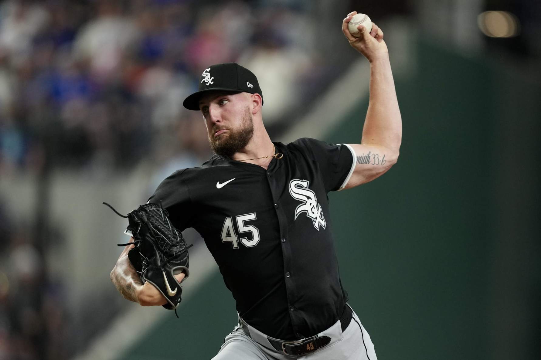 ARLINGTON, TEXAS - JULY 23: Garrett Crochet #45 of the Chicago White Sox pitches during the first inning against the Texas Rangers at Globe Life Field on July 23, 2024 in Arlington, Texas. (Photo by Sam Hodde/Getty Images)