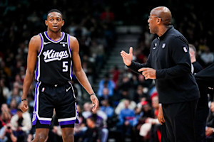 De'Aaron Fox Denies 'Bulls--t' Rumors of Rift with Former Kings HC Mike Brown