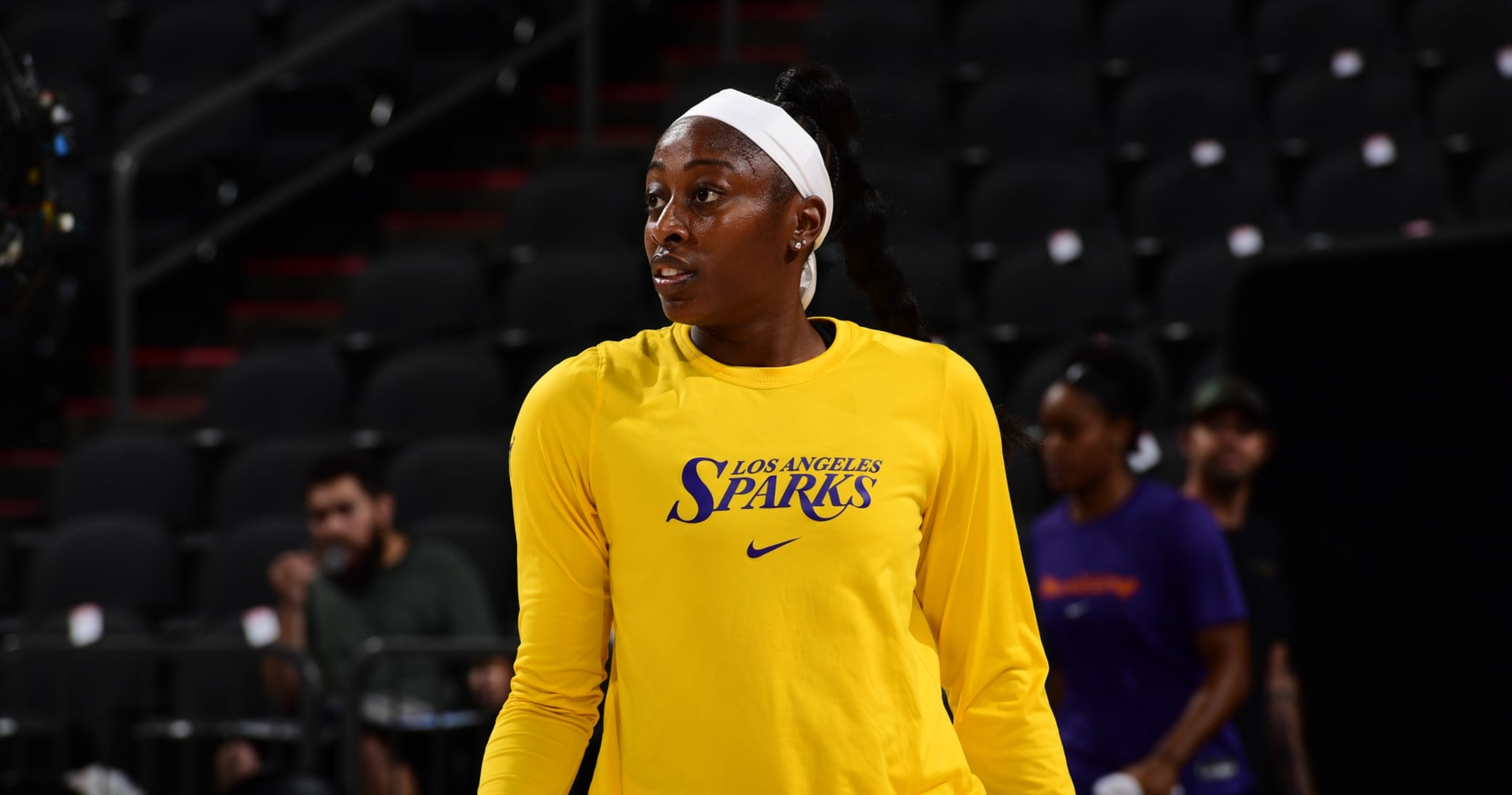 2 Time Wnba All Star Chiney Ogwumike Signs New Sparks Contract In Free Agency News Scores