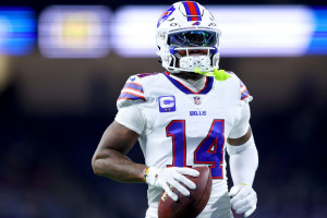 Bills OT Dion Dawkins downplays reported Stefon Diggs drama: 'there's no  worries', THE HERD