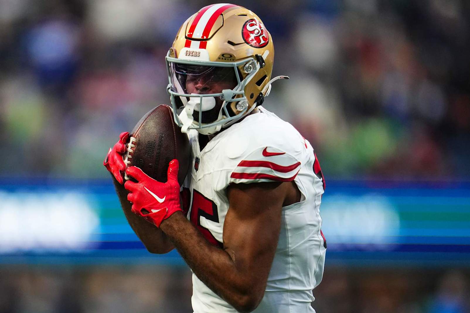SEATTLE, WA - OCTOBER 10: Jauan Jennings #15 of the San Francisco 49ers runs the ball during an NFL football game against the Seattle Seahawks at Lumen Field on October 10, 2024 in Seattle, Washington. (Photo by Cooper Neill/Getty Images)
