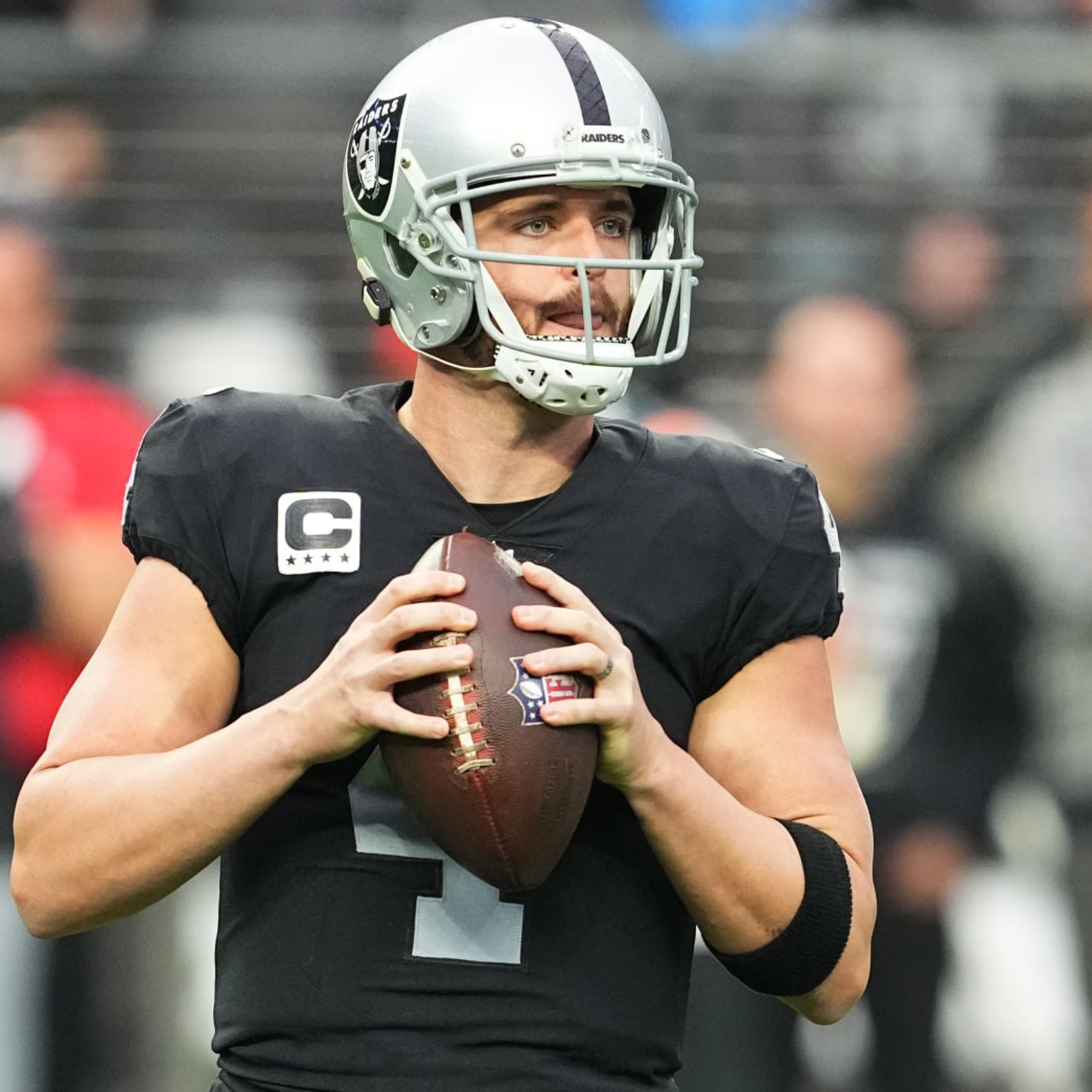 Derek Carr's benching impacts Raiders-49ers betting line