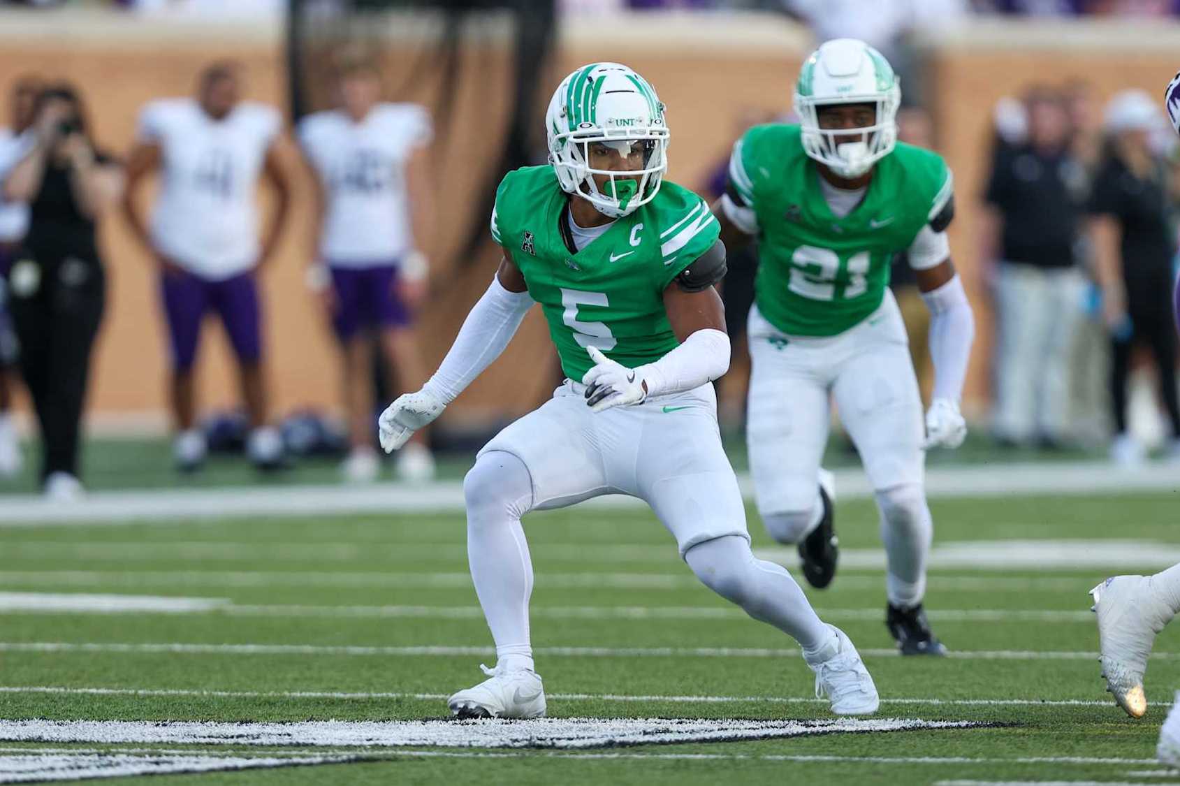 DENTON, TX - SEPTEMBER 07: North Texas Mean Green cornerback Ridge Texada (5) reacts to a play during the game between North Texas and Stephen F. Austin on September 7, 2024 at DATCU Stadium in Denton, TX. (Photo by George Walker/Icon Sportswire via Getty Images)