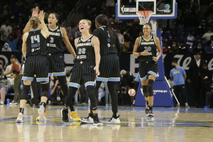 Allie Quigley Drops 26 as Sky Beat Mercury in Game 4 to Win 2021 WNBA Finals 