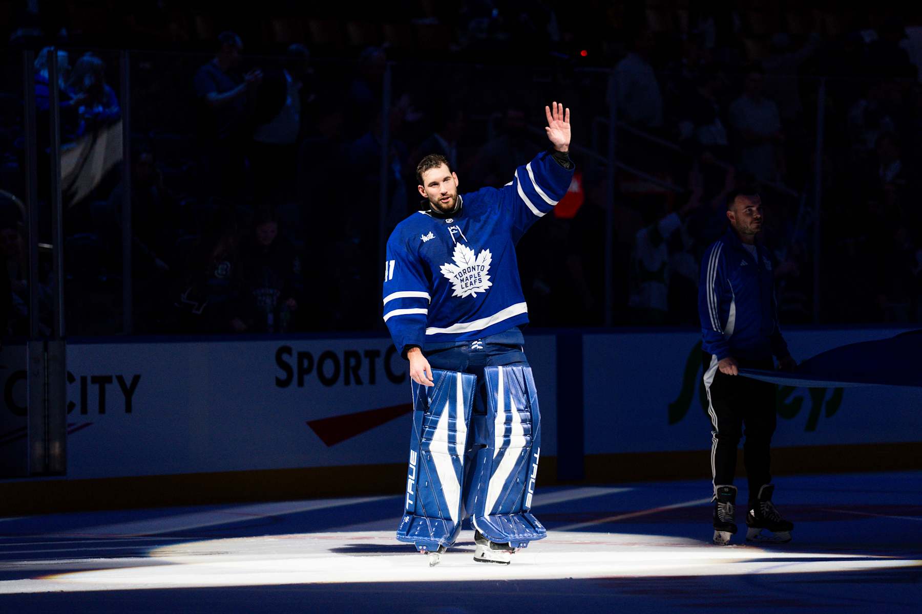 TORONTO, ON - NOVEMBER 21: Anthony Stolarz #41 of the Toronto Maple Leafs salutes the crowd after being named a star of the game following a Toronto Maple Leafs over the Tampa Bay Lightning at the Scotiabank Arena on October 21, 2024 in Toronto, Ontario, Canada. (Photo by Kevin Sousa/NHLI via Getty Images)