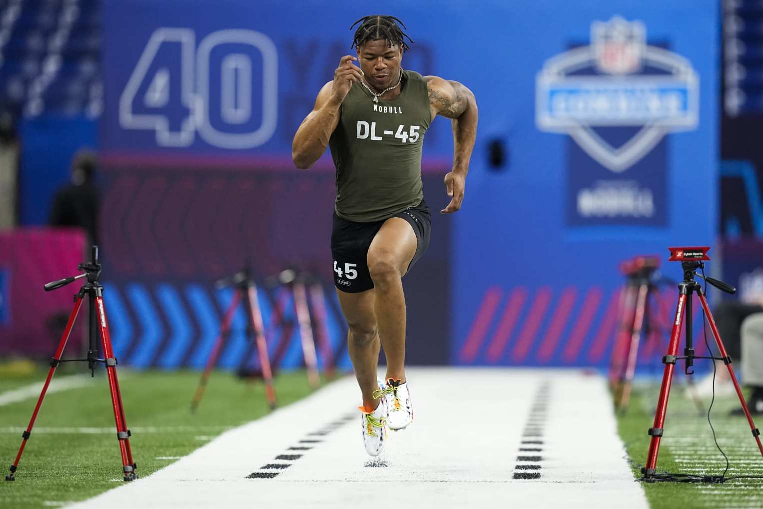 Georgia defensive lineman Nolan Smith runs a drill at the NFL football scouting combine in Indianapolis, Thursday, March 2, 2023. (AP Photo/Darron Cummings)