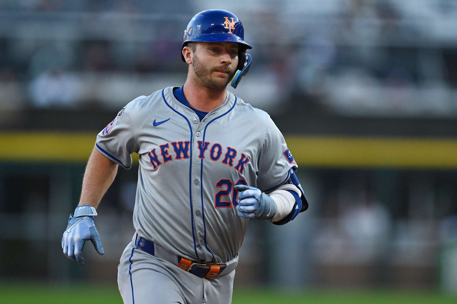 CHICAGO, ILLINOIS - AUGUST 31: Pete Alonso #20 of the New York Mets runs the bases after hitting a two-run home run in the first inning off Davis Martin of the Chicago White Sox at Guaranteed Rate Field on August 31, 2024 in Chicago, Illinois. (Photo by Quinn Harris/Getty Images)