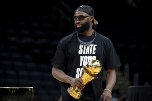 Photo: Jaylen Brown Says He Lost Ring at Celtics' NBA Title Parade, Offers Reward