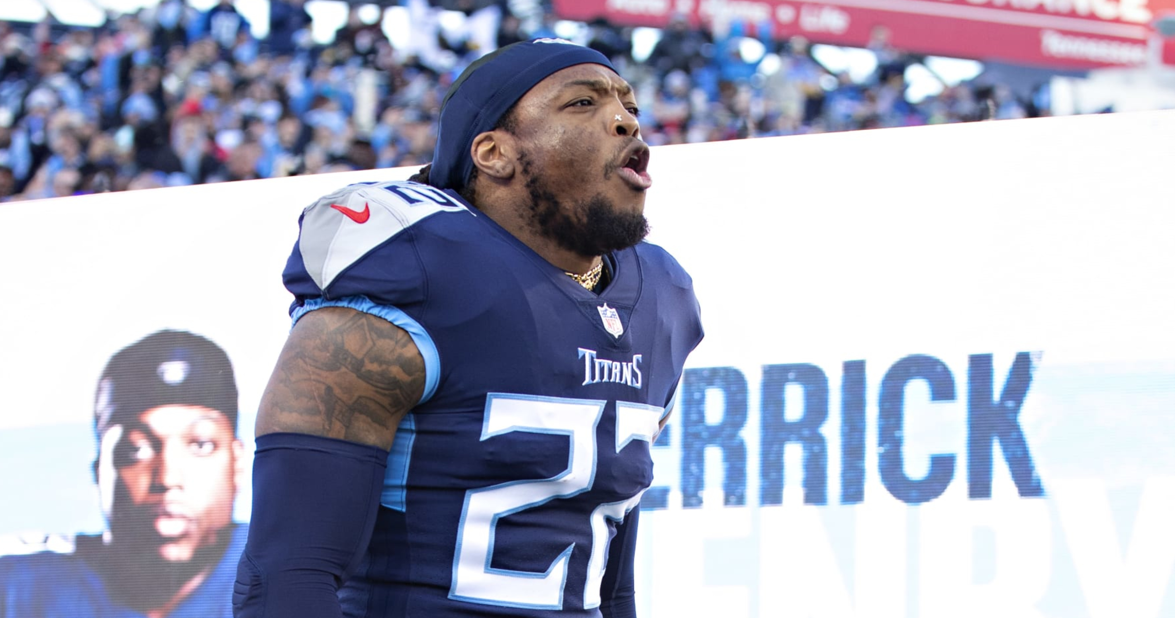 Derrick Henry First in NFL to 1,000 Yards in 2022 - Sports Illustrated  Tennessee Titans News, Analysis and More