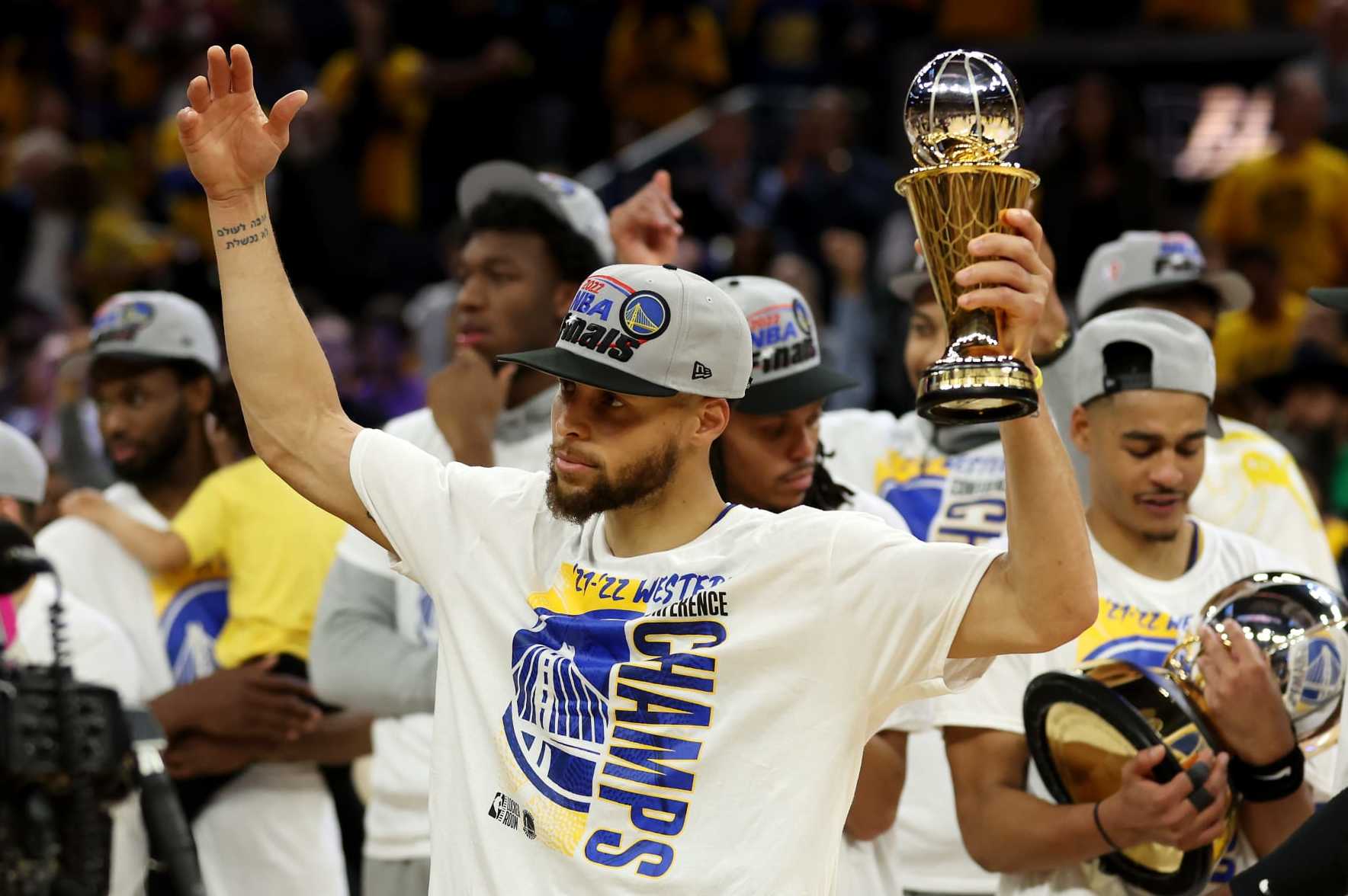 Stephen Curry Admits He's Getting Old After Warriors' Win vs. Bucks